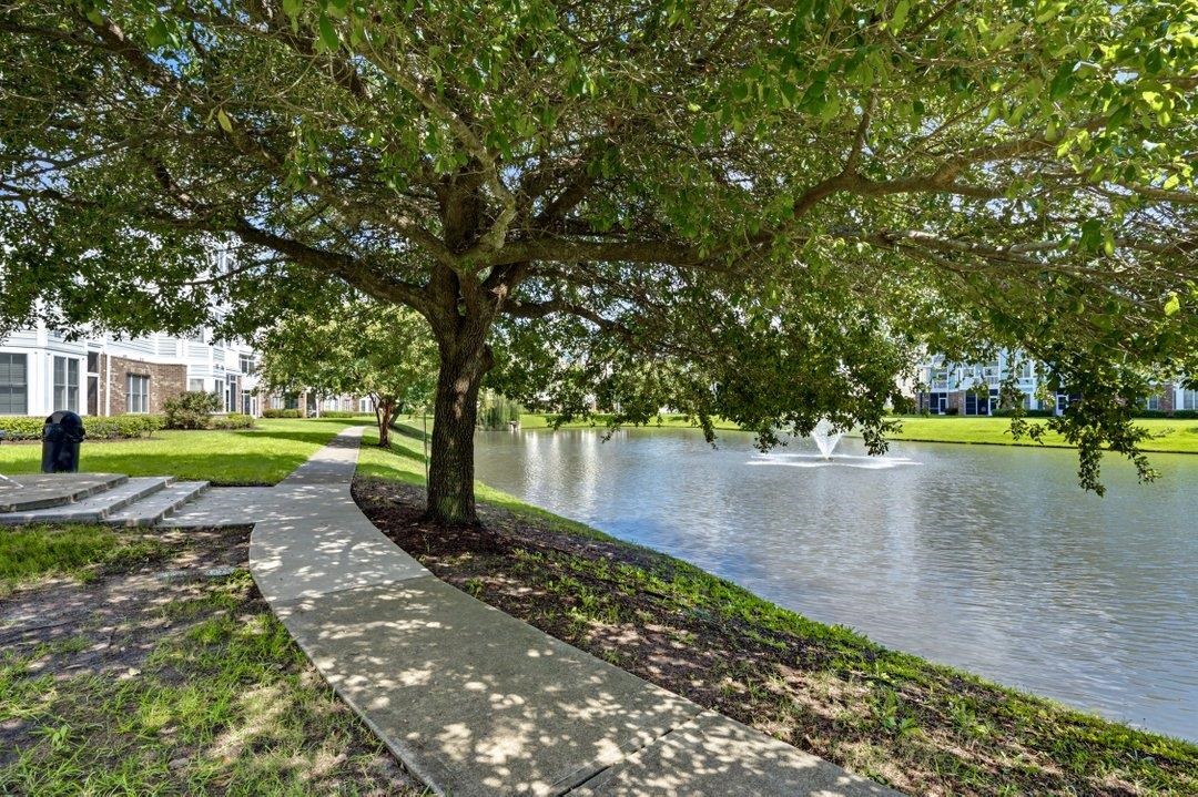 4875 Luster Leaf Circle Property Photo 25