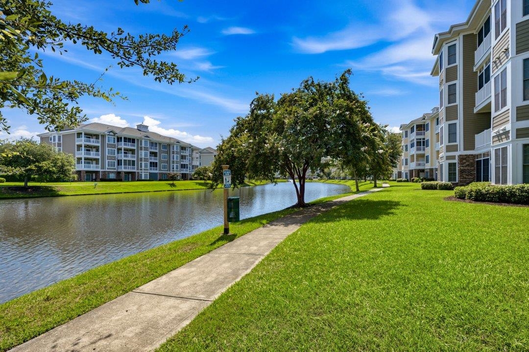 4875 Luster Leaf Circle Property Photo 26
