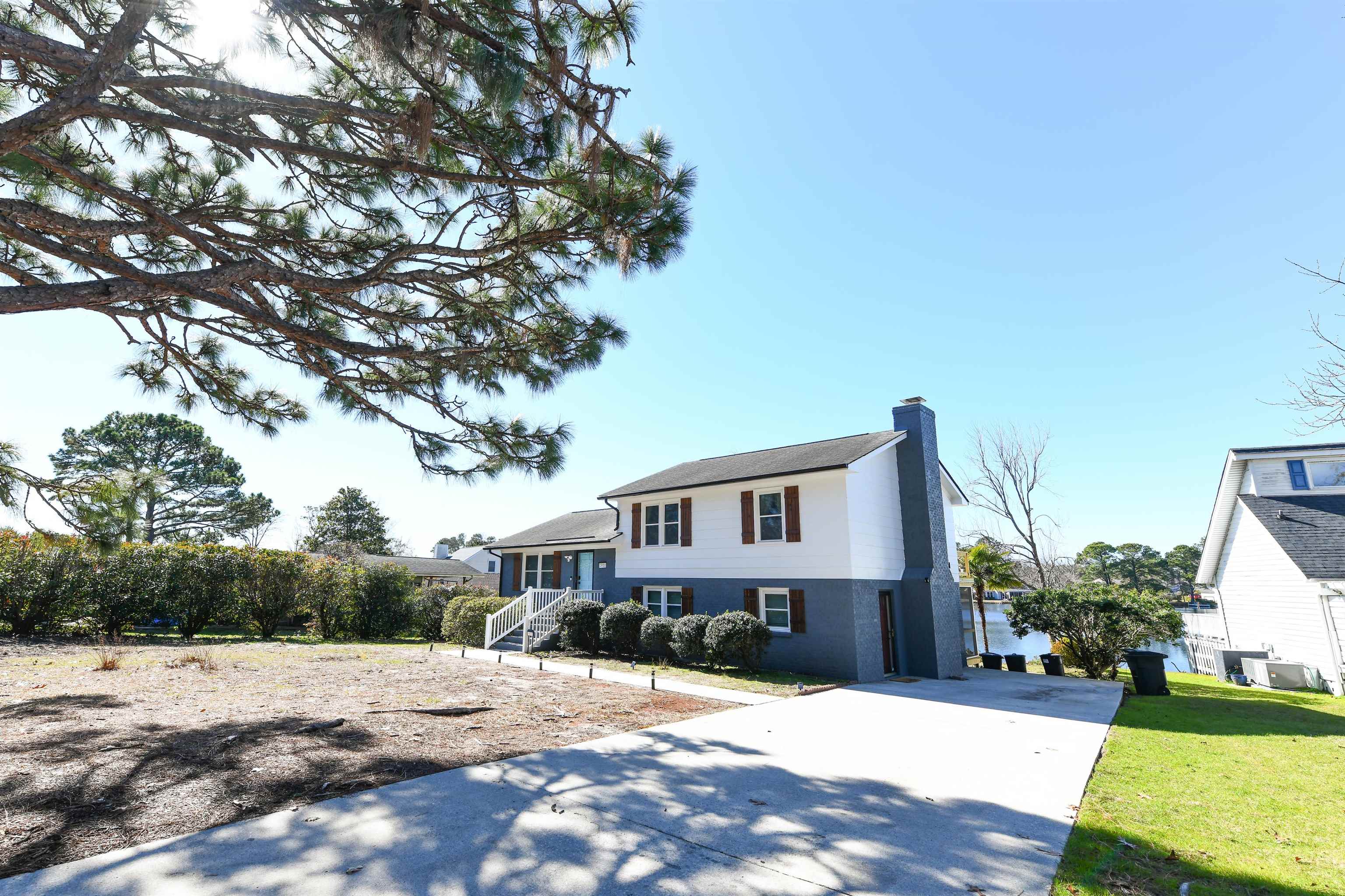 1931 Lakeview Circle Property Photo 44