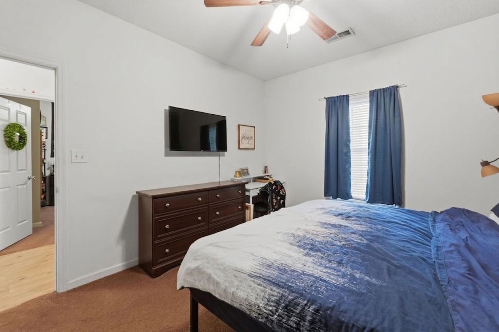 2070 Cross Gate Blvd Property Photo 23