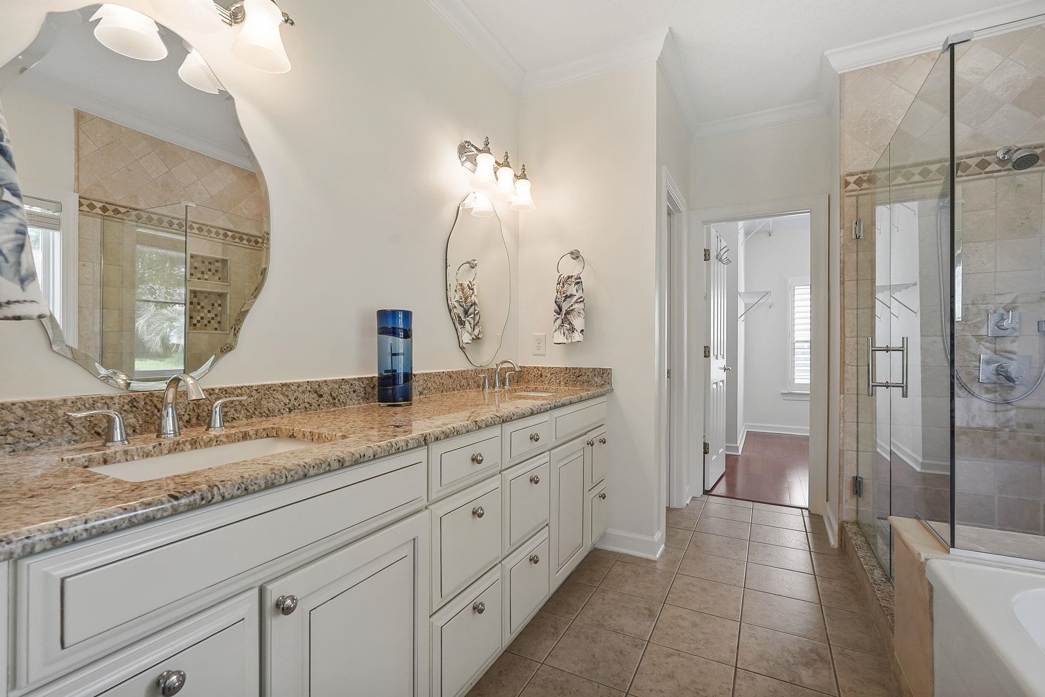 126 Hartley Pl. Property Photo 18