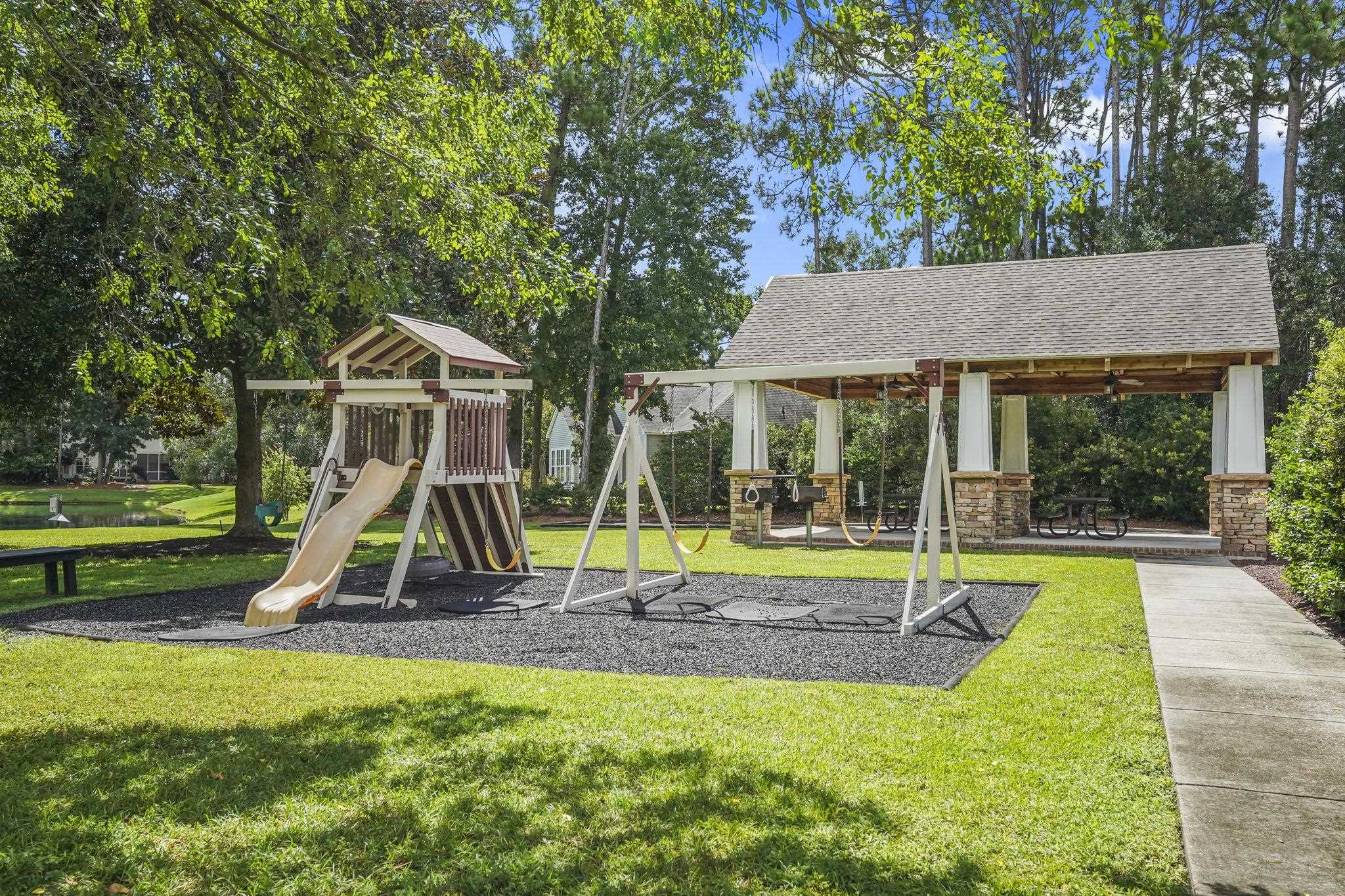 126 Hartley Pl. Property Photo 35
