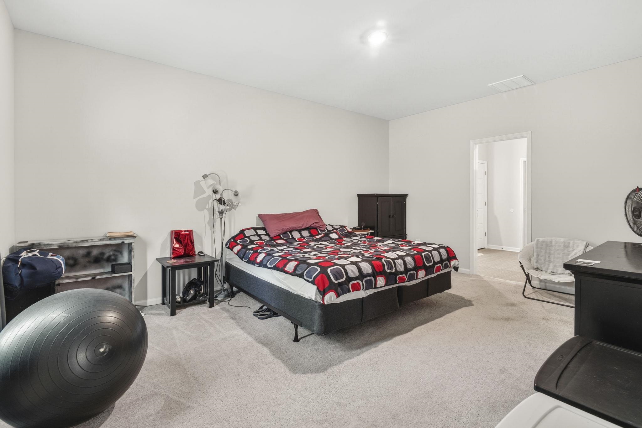 355 Fennec Loop Property Photo 19