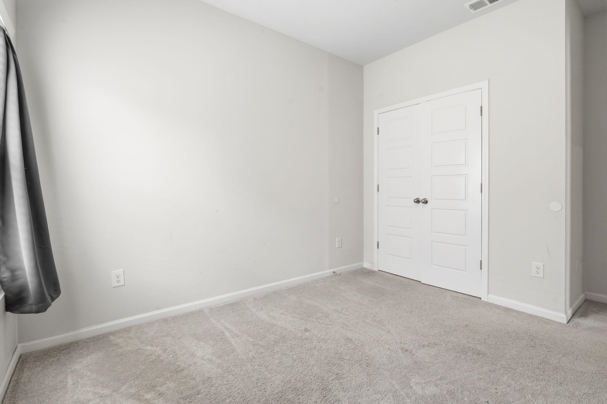 355 Fennec Loop Property Photo 25