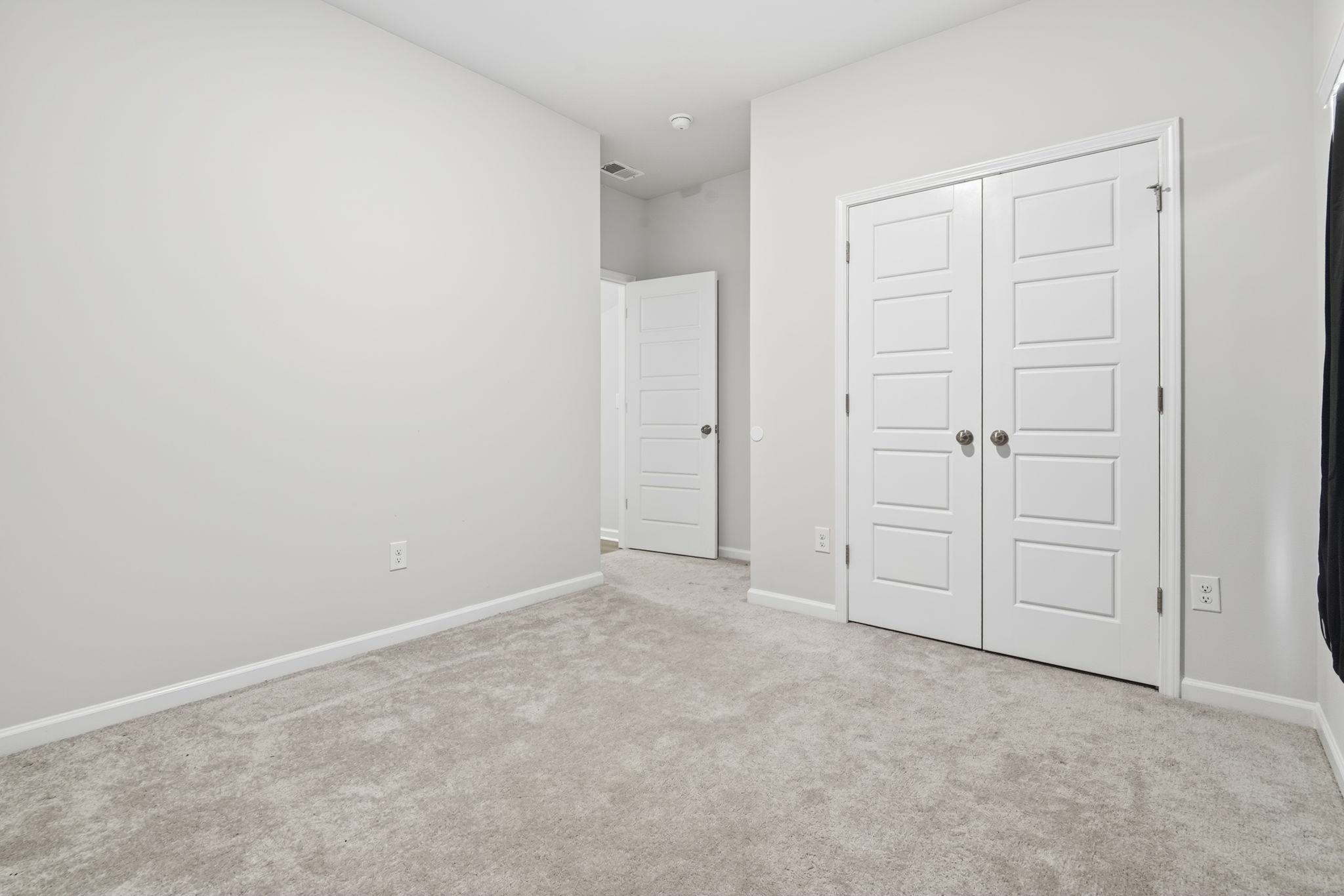 355 Fennec Loop Property Photo 30