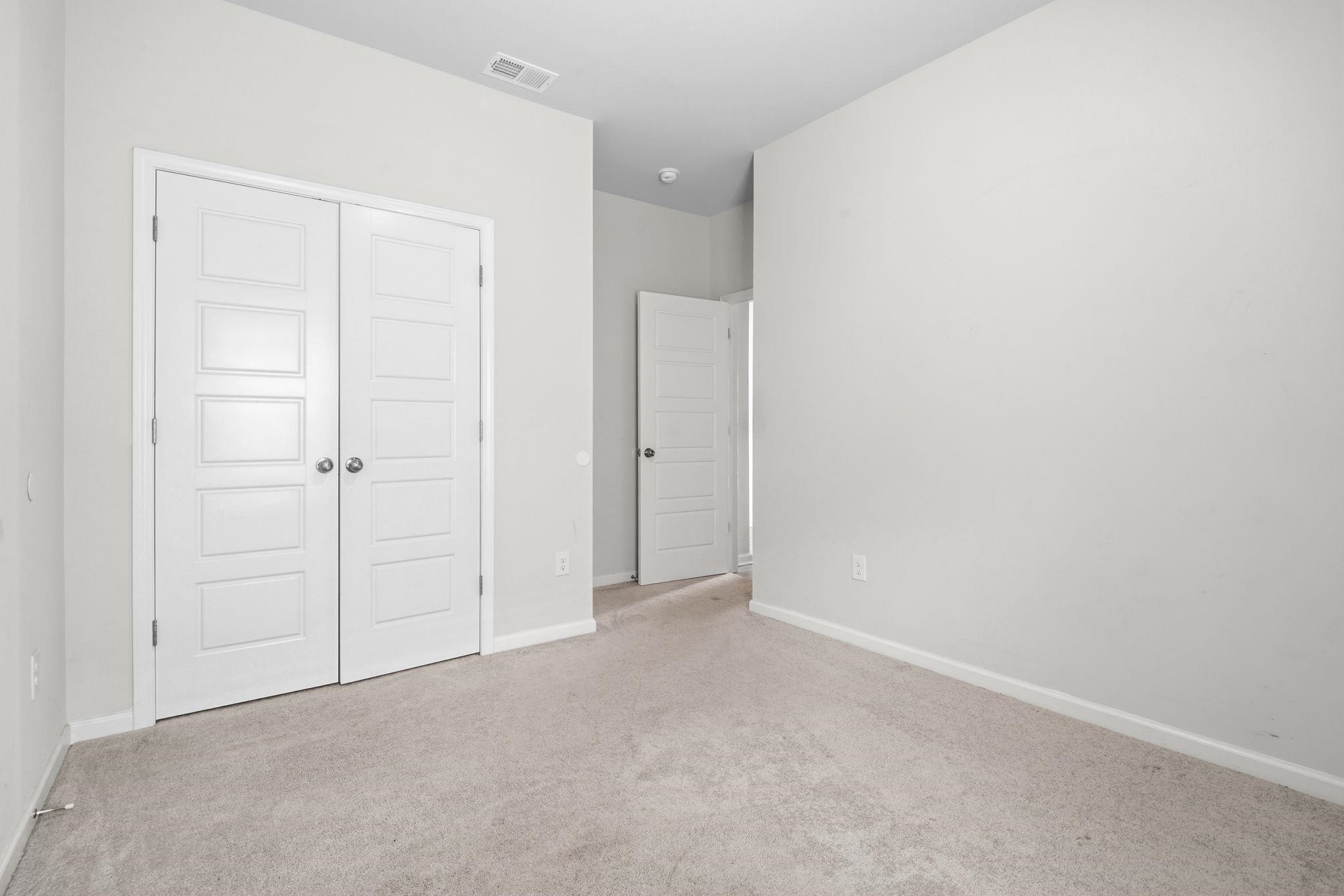 355 Fennec Loop Property Photo 31