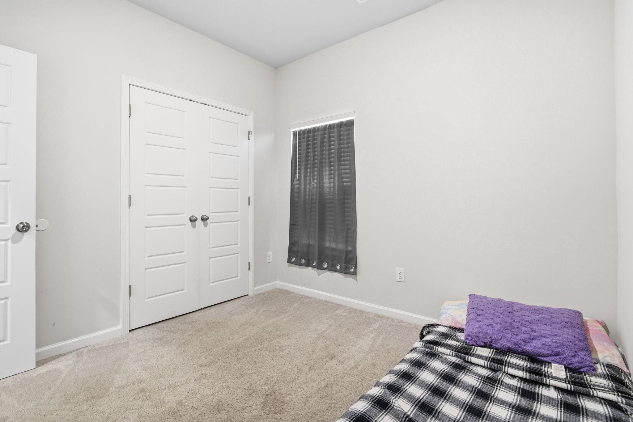355 Fennec Loop Property Photo 33