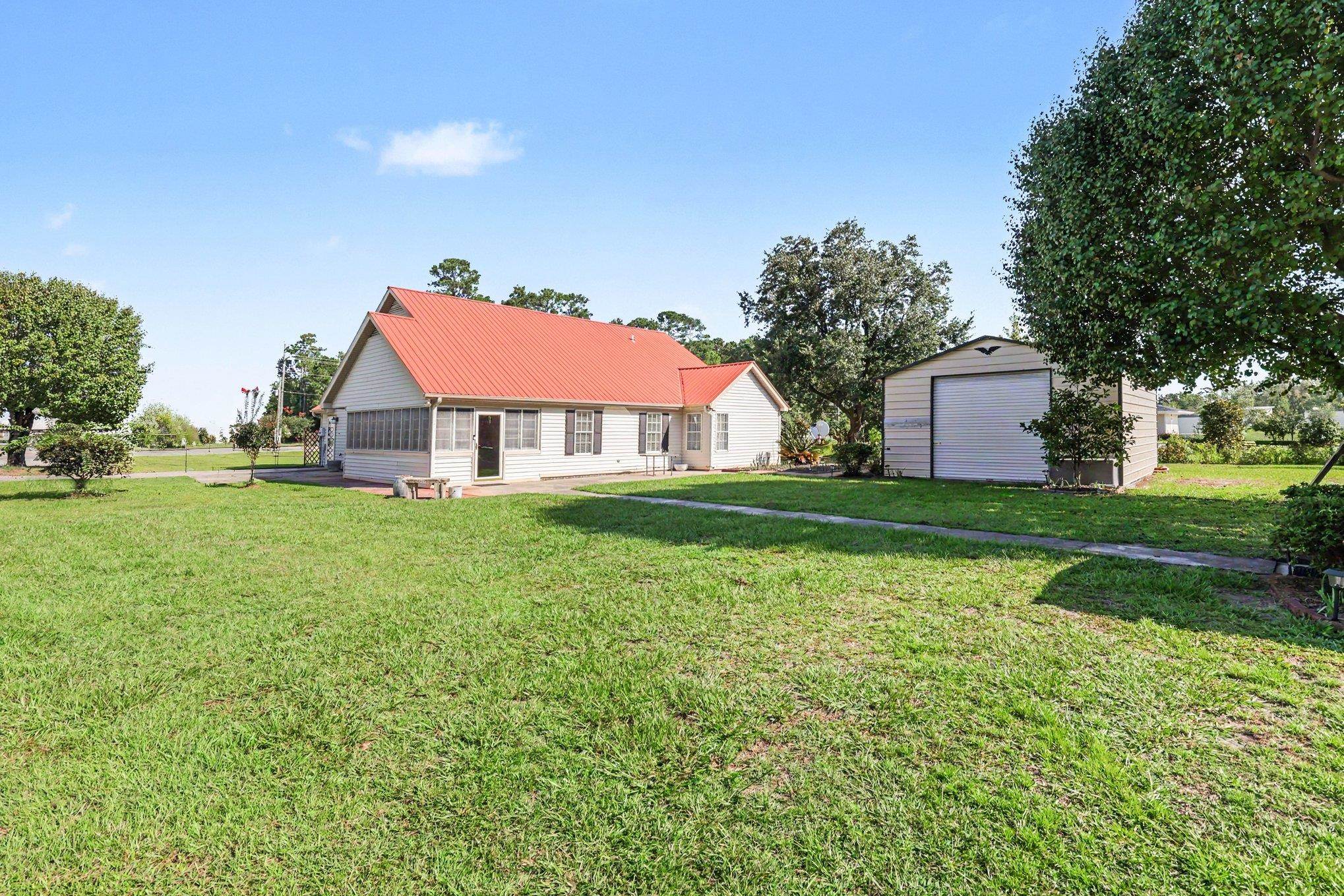 4268 Highway 90 Property Photo 5