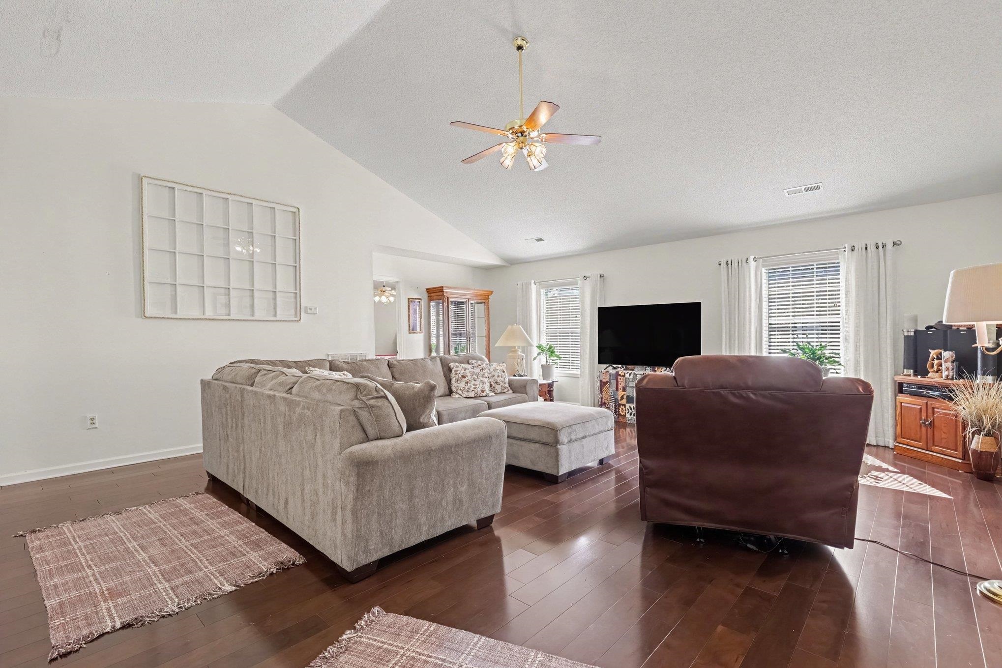 4268 Highway 90 Property Photo 12