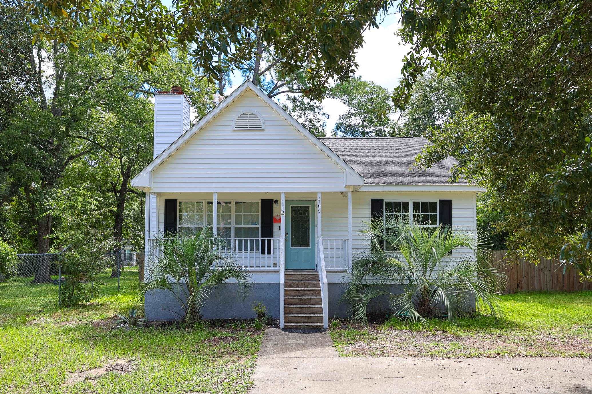 1709 Singleton St. Property Photo 1