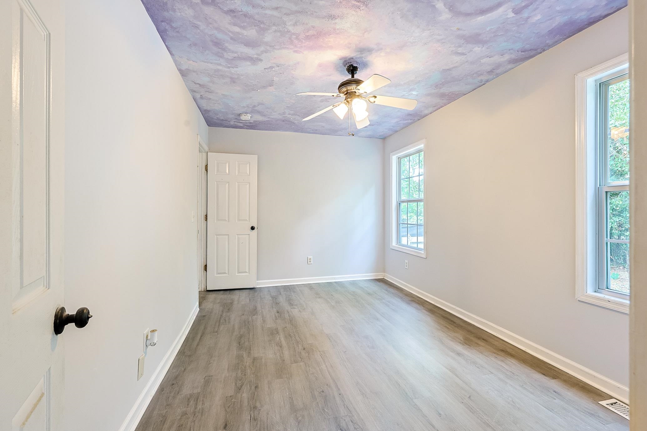 1709 Singleton St. Property Photo 19