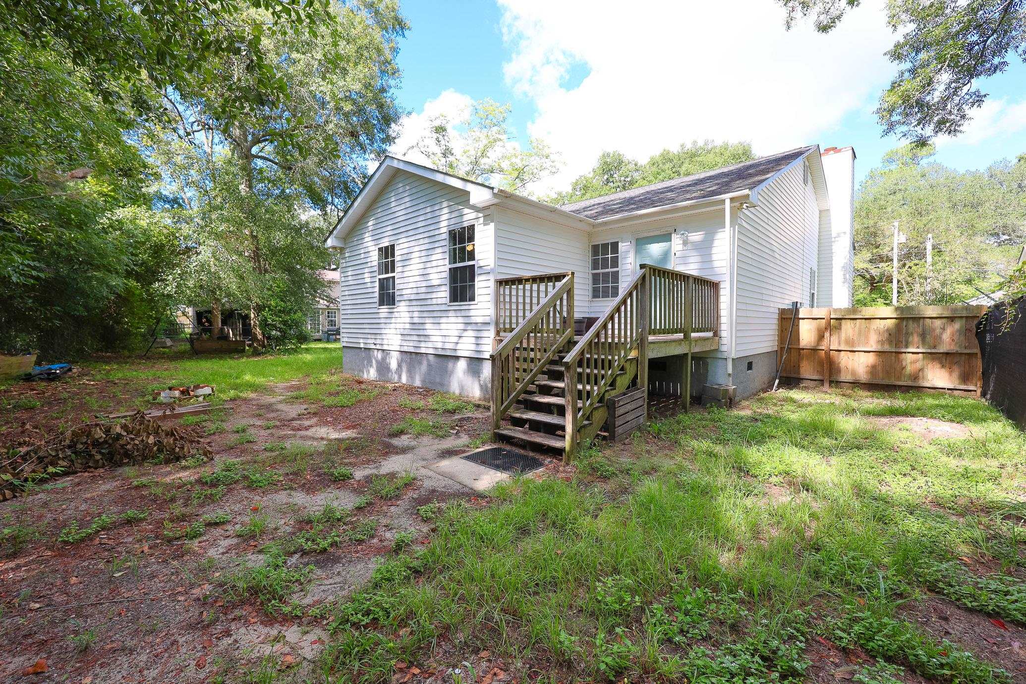 1709 Singleton St. Property Photo 23