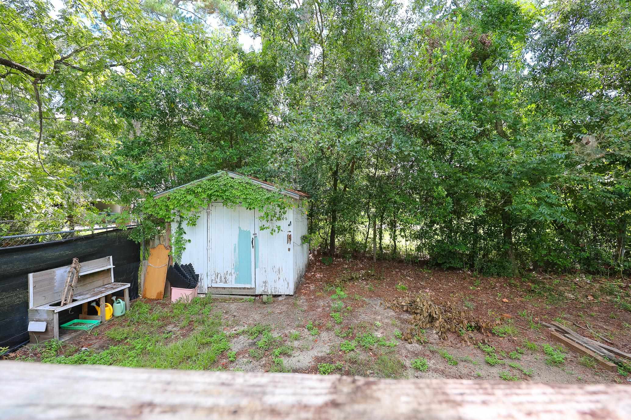 1709 Singleton St. Property Photo 30