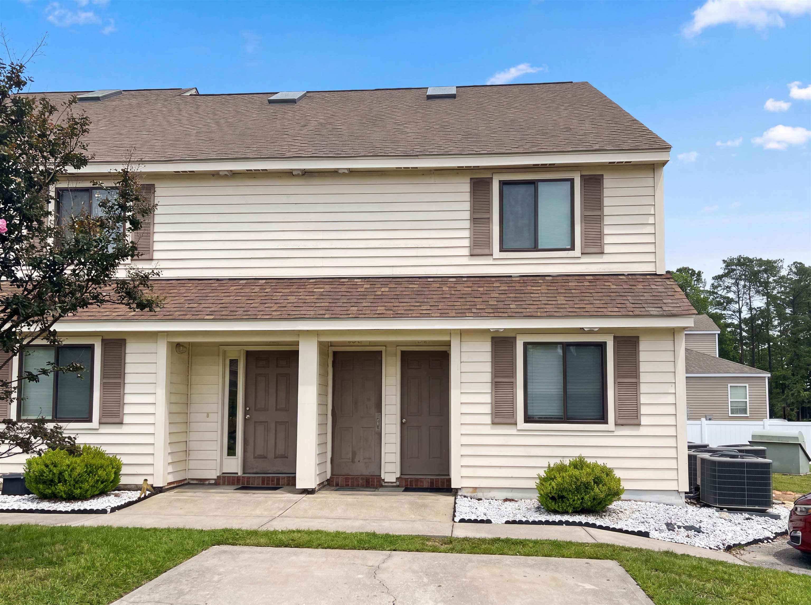 510 Fairwood Lakes Dr. Property Photo 1