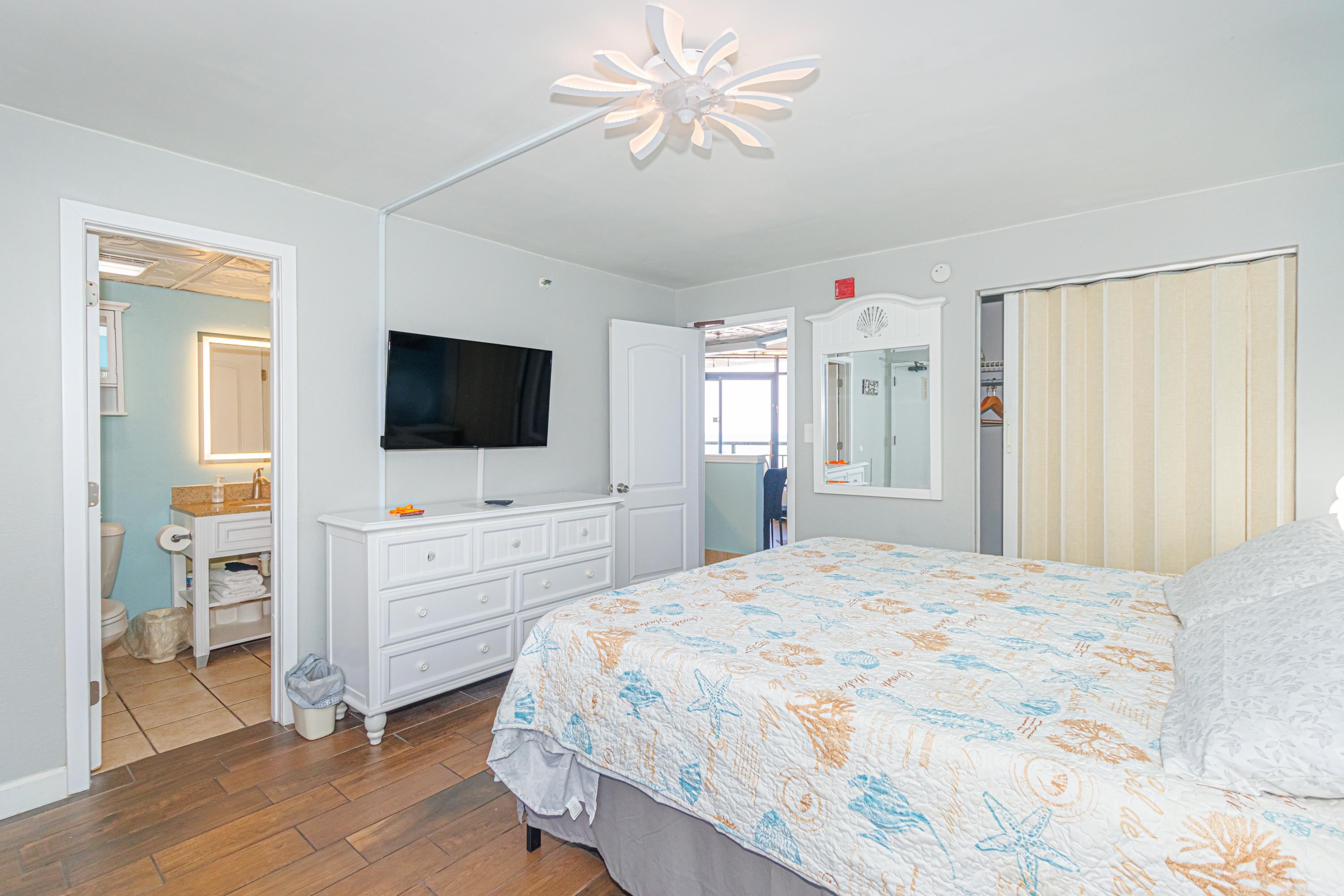 6804 N Ocean Blvd. Property Photo 21