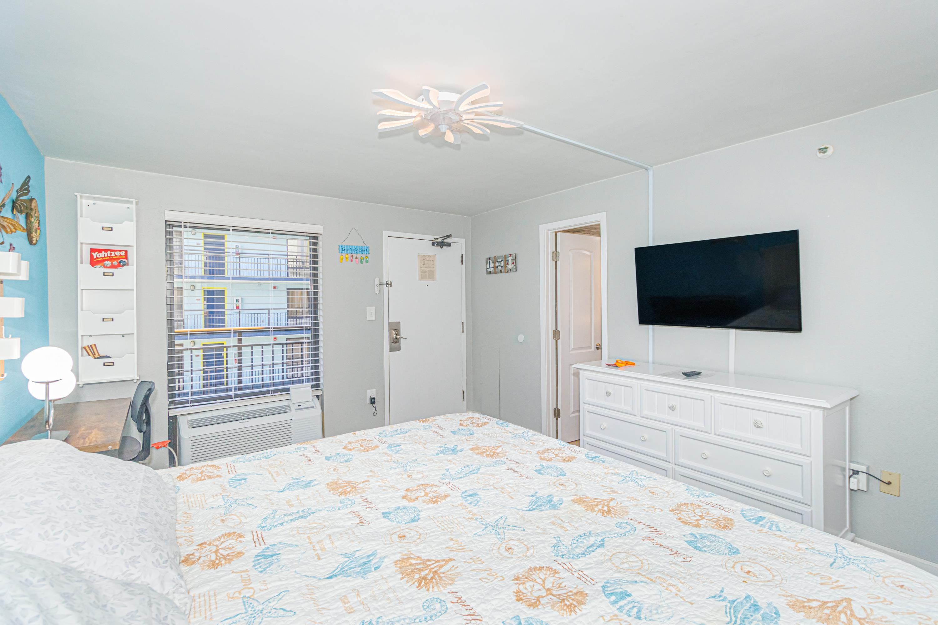 6804 N Ocean Blvd. Property Photo 23