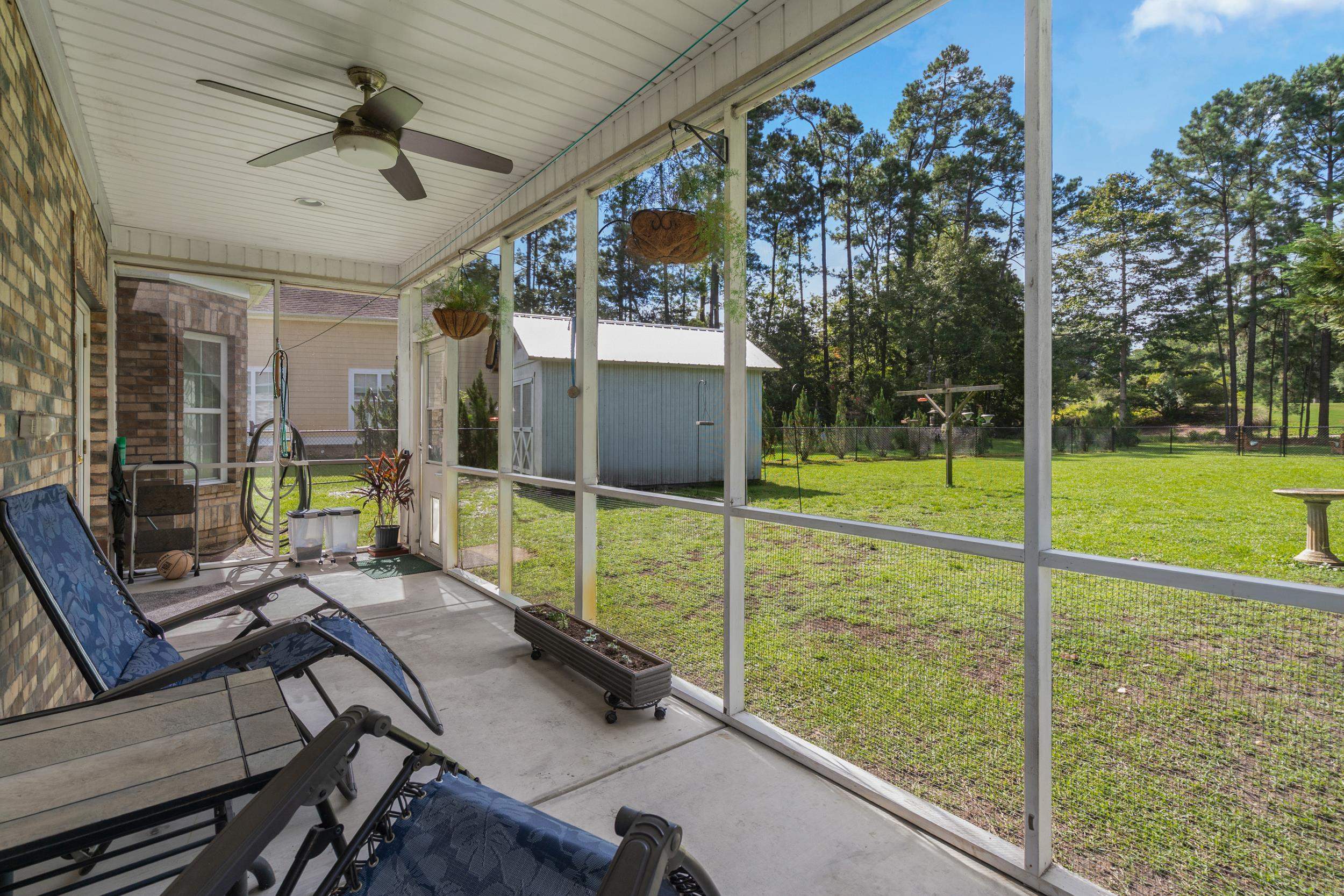 305 Brace Dr. Property Photo 35
