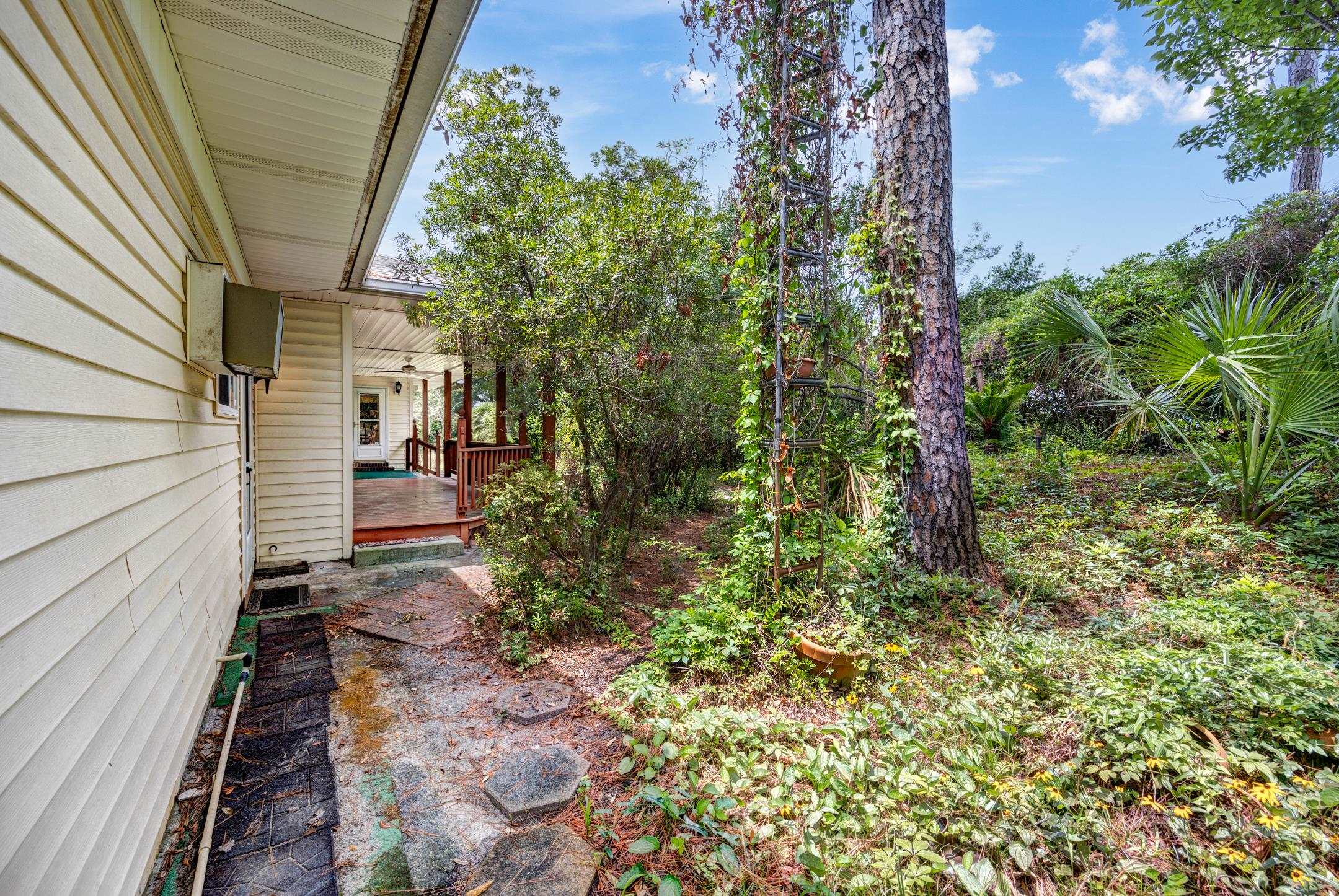 4000 Poinsett St. Property Photo 45