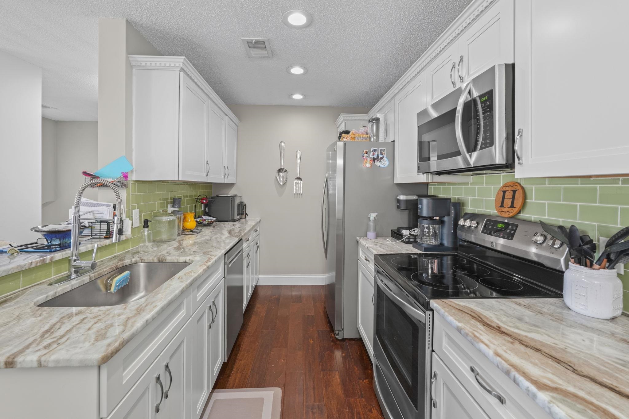 4283 Santolina Way Property Photo 8