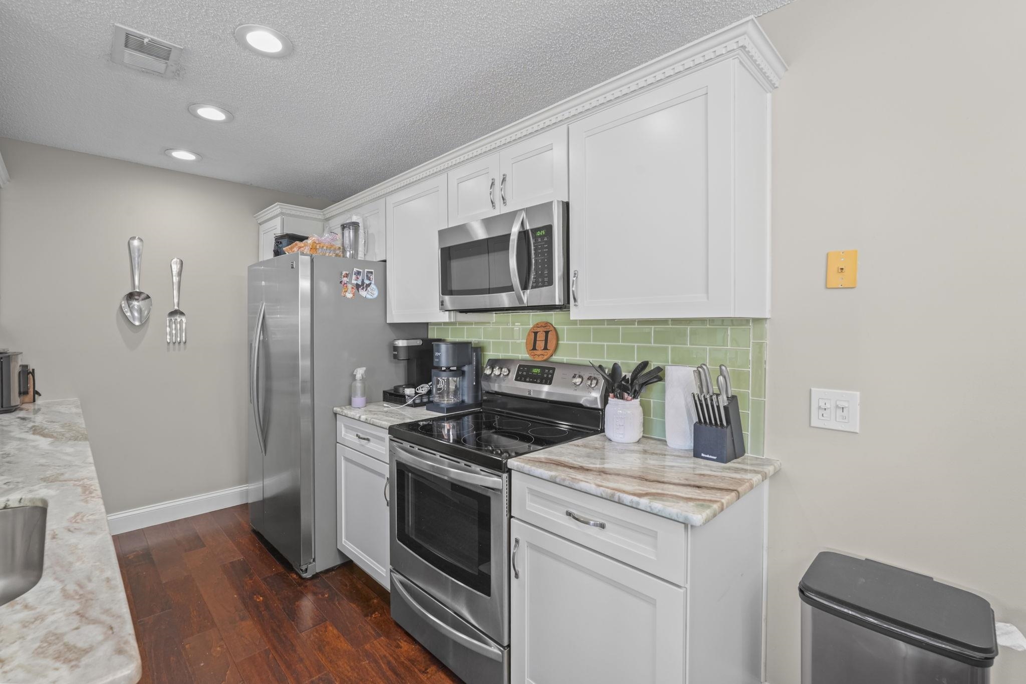 4283 Santolina Way Property Photo 9
