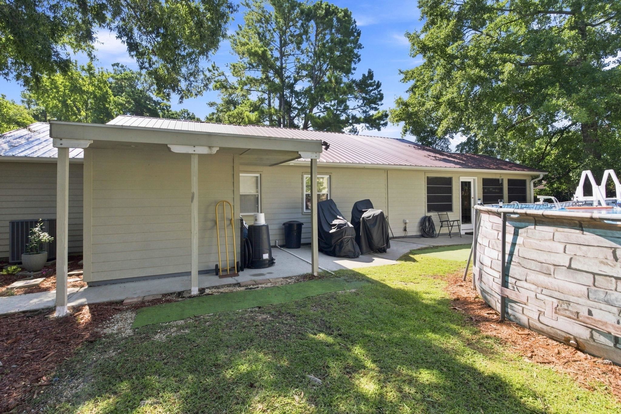 233 Stonebrook Dr. Property Photo 35