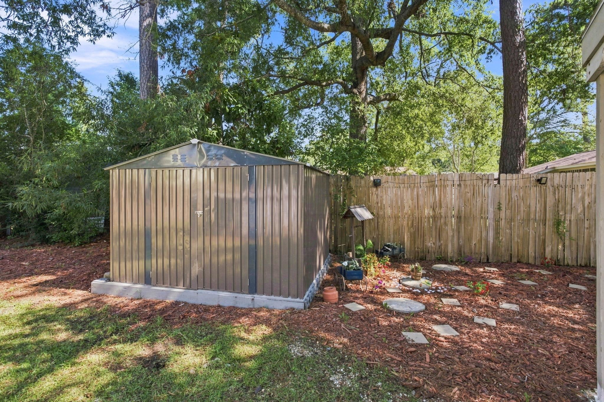 233 Stonebrook Dr. Property Photo 37