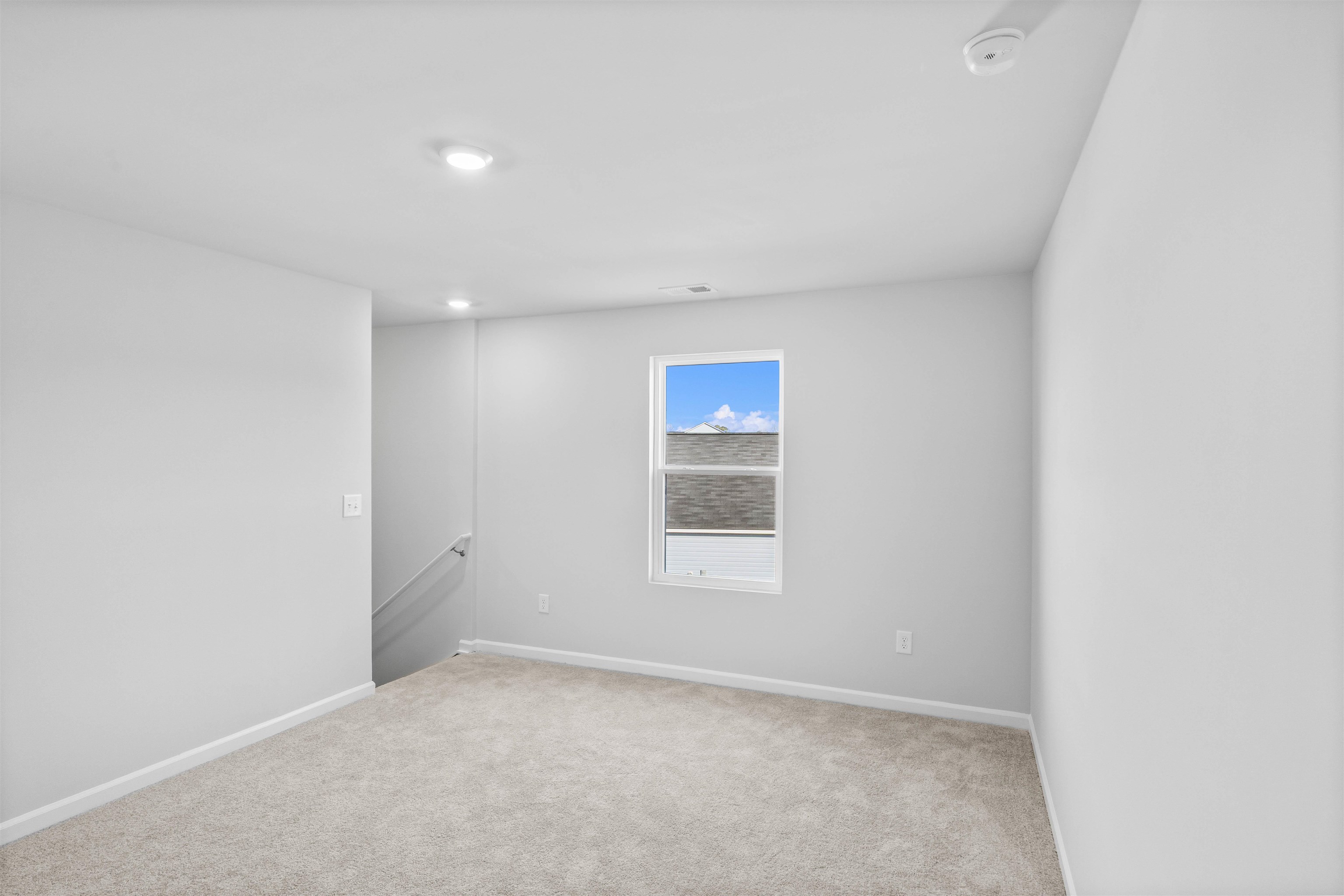 289 Pleasant Valley Dr Property Photo 6