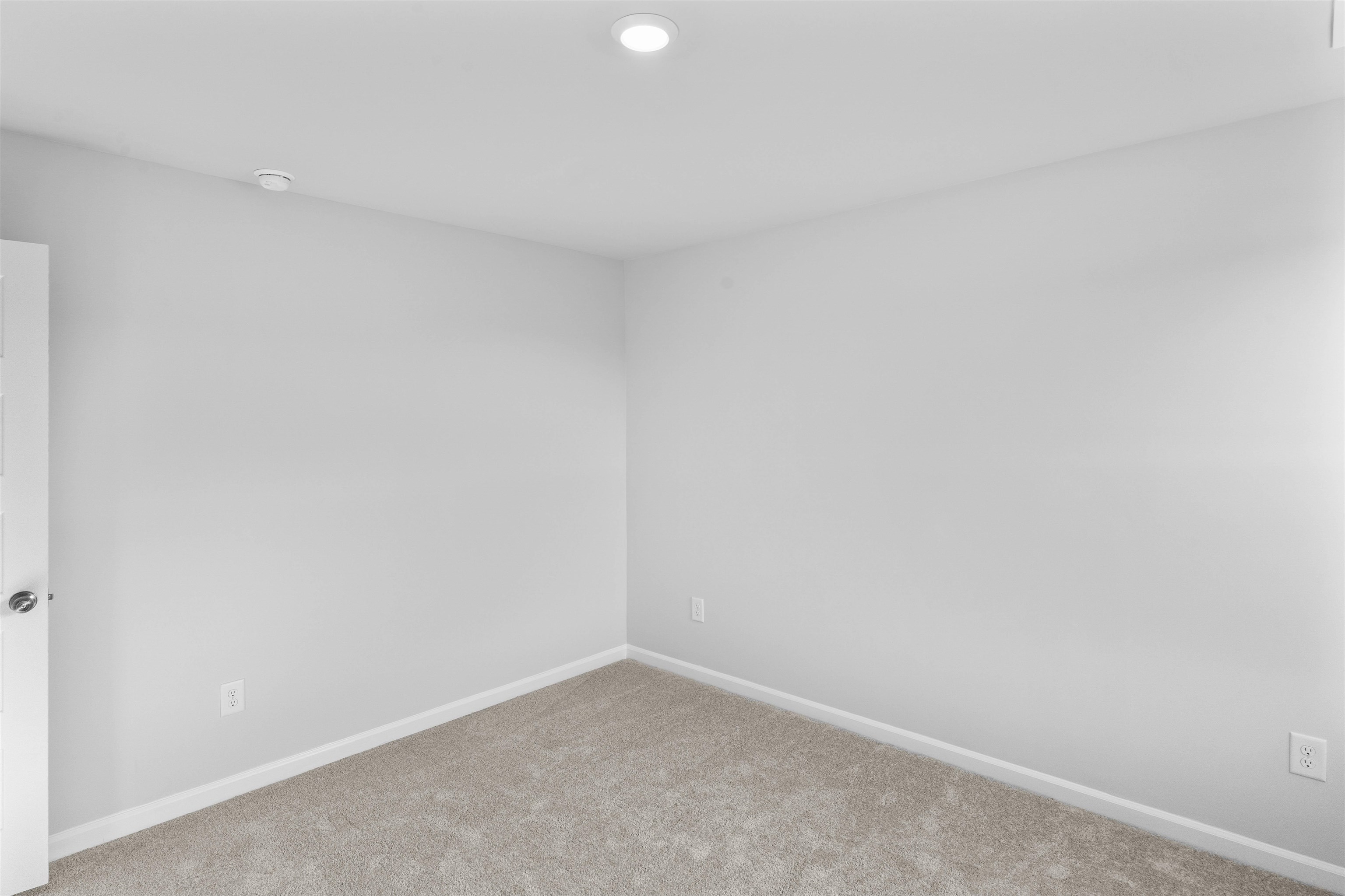 289 Pleasant Valley Dr Property Photo 11