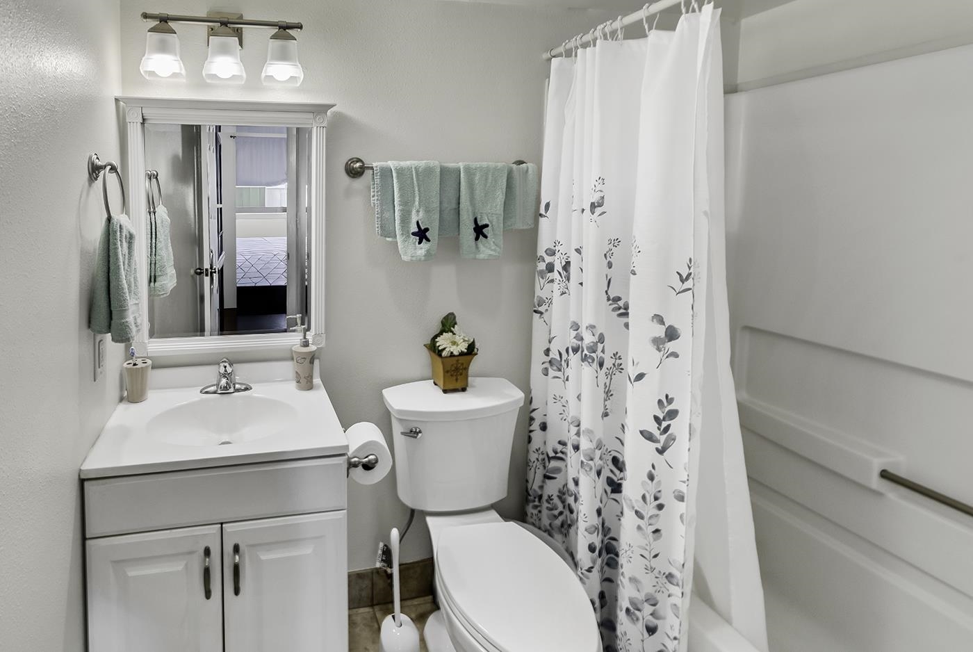 1605 S Ocean Blvd. Property Photo 10