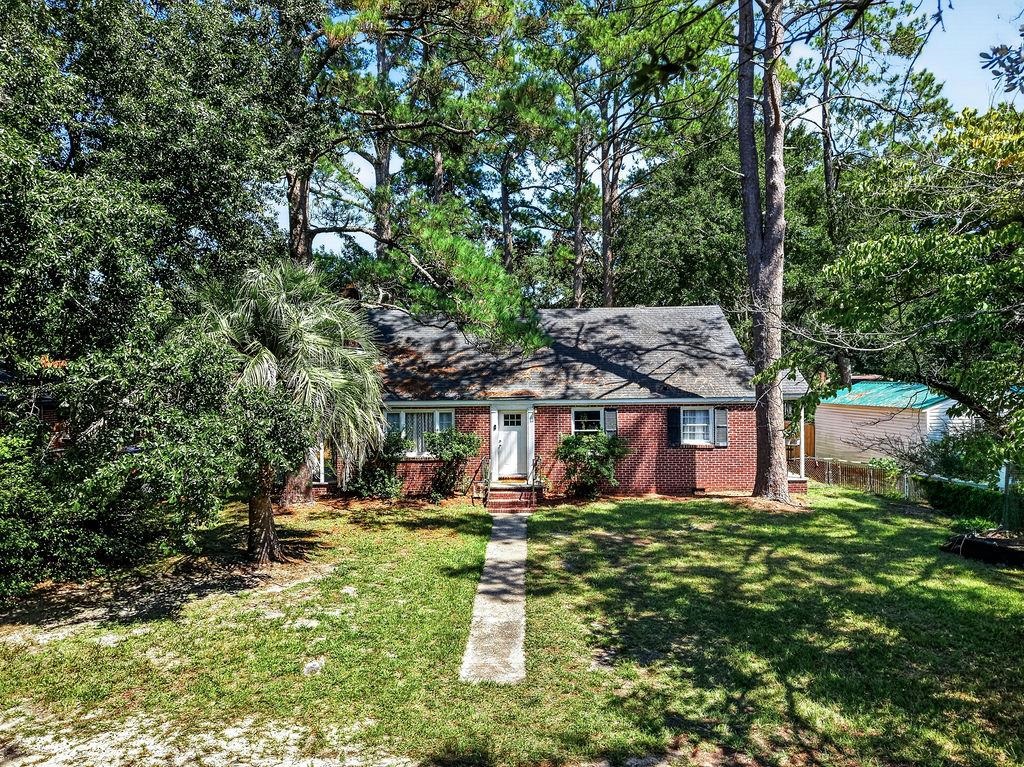2501 Redwood St. Property Photo 3