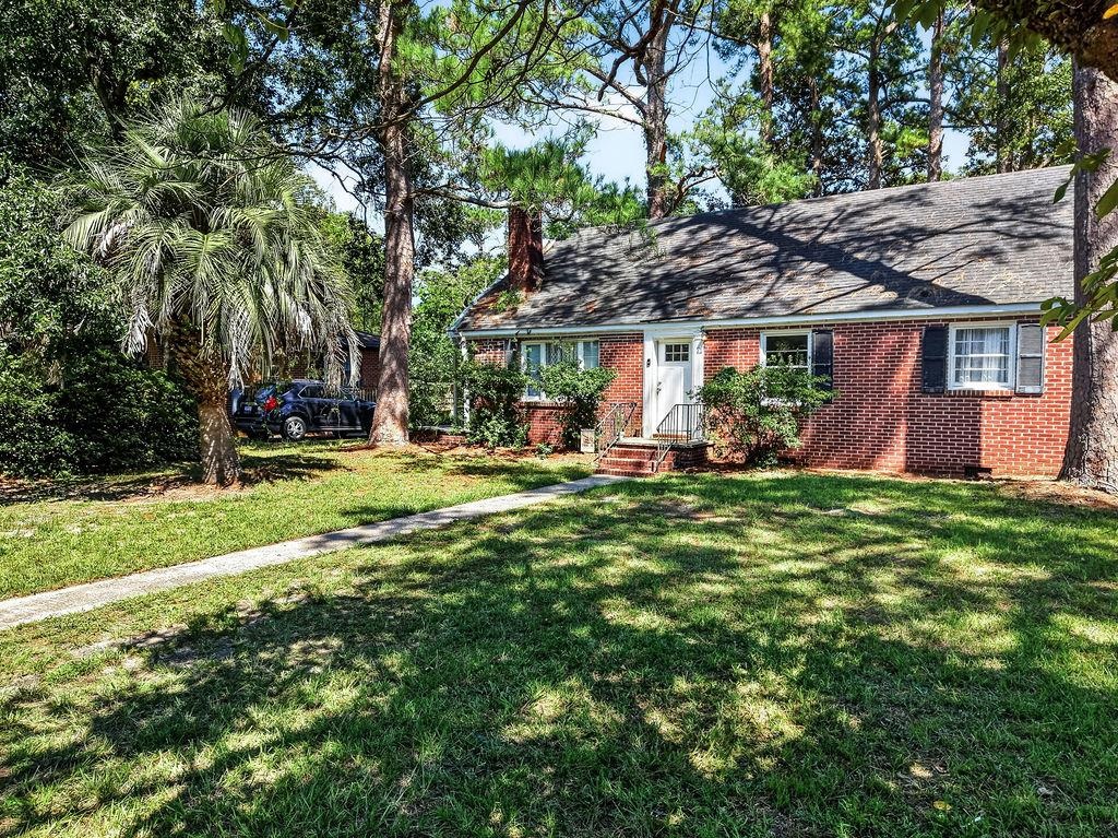 2501 Redwood St. Property Photo 4