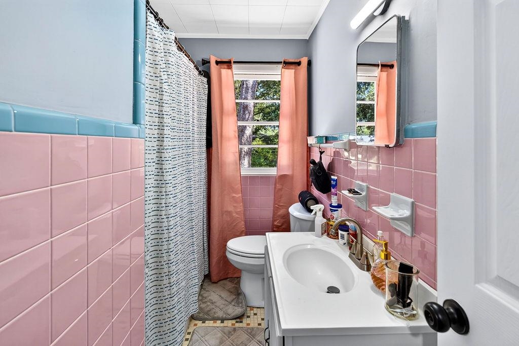 2501 Redwood St. Property Photo 34