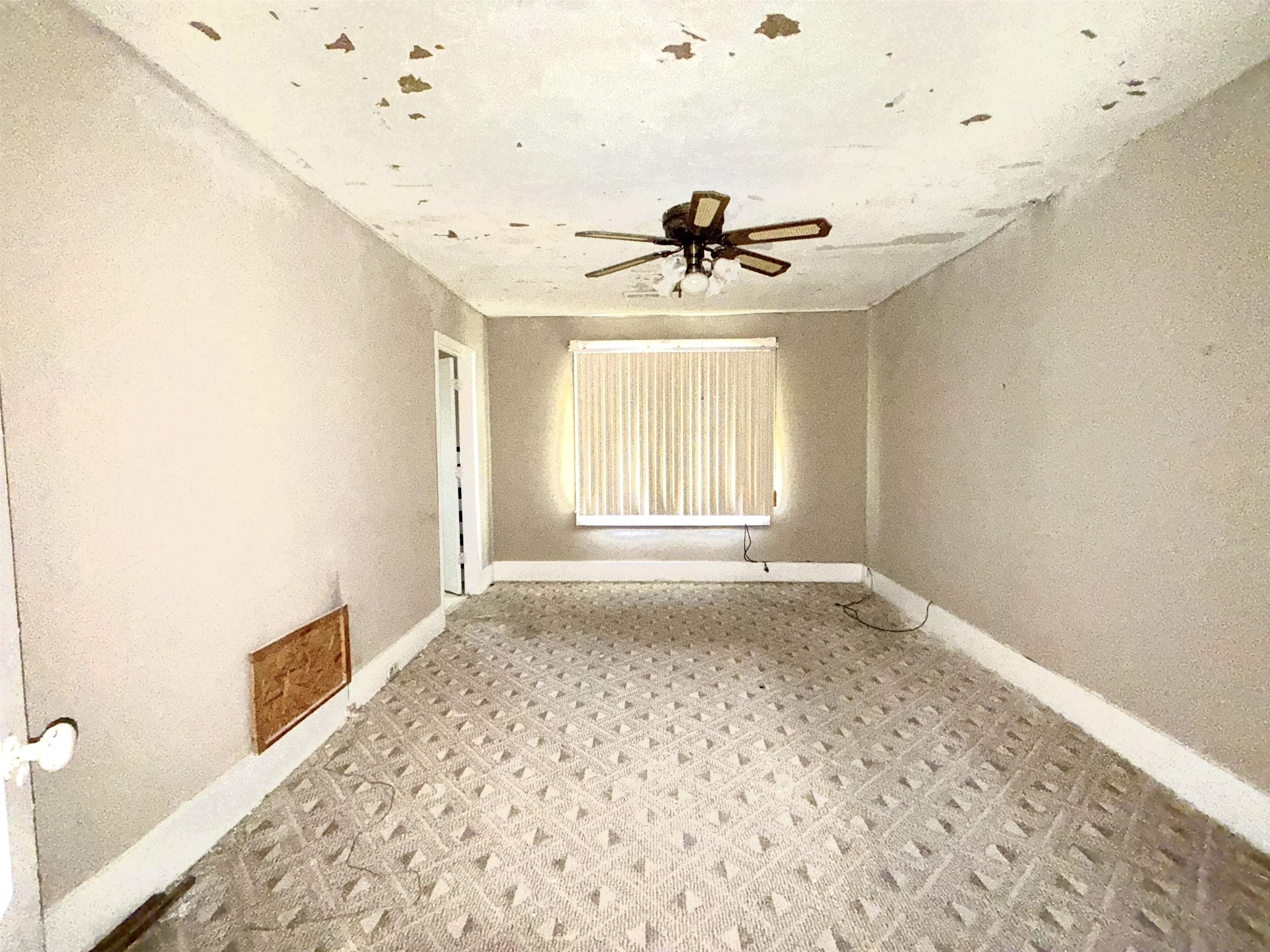 3 N Hazel Ave. Property Photo 10
