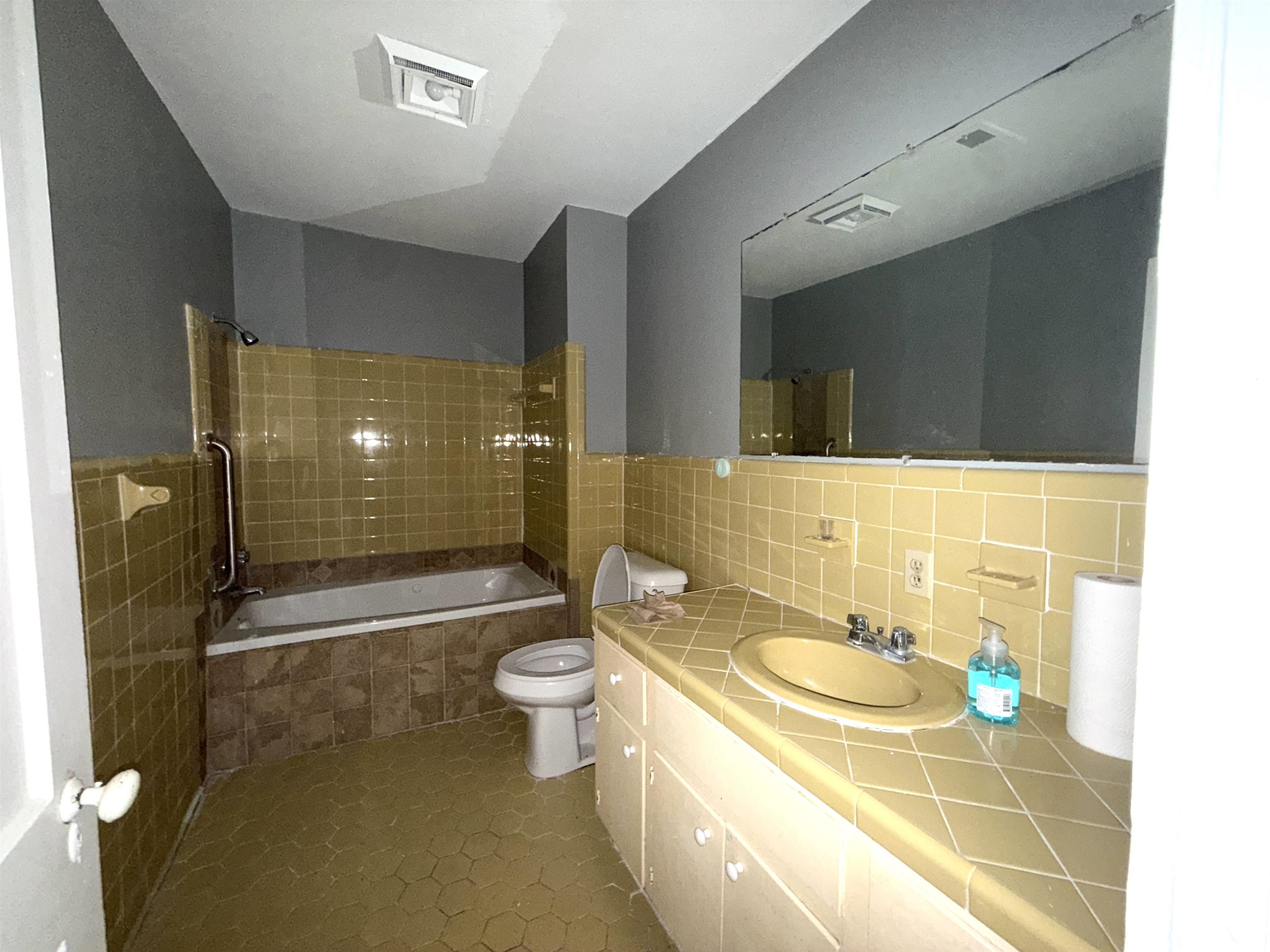 3 N Hazel Ave. Property Photo 20