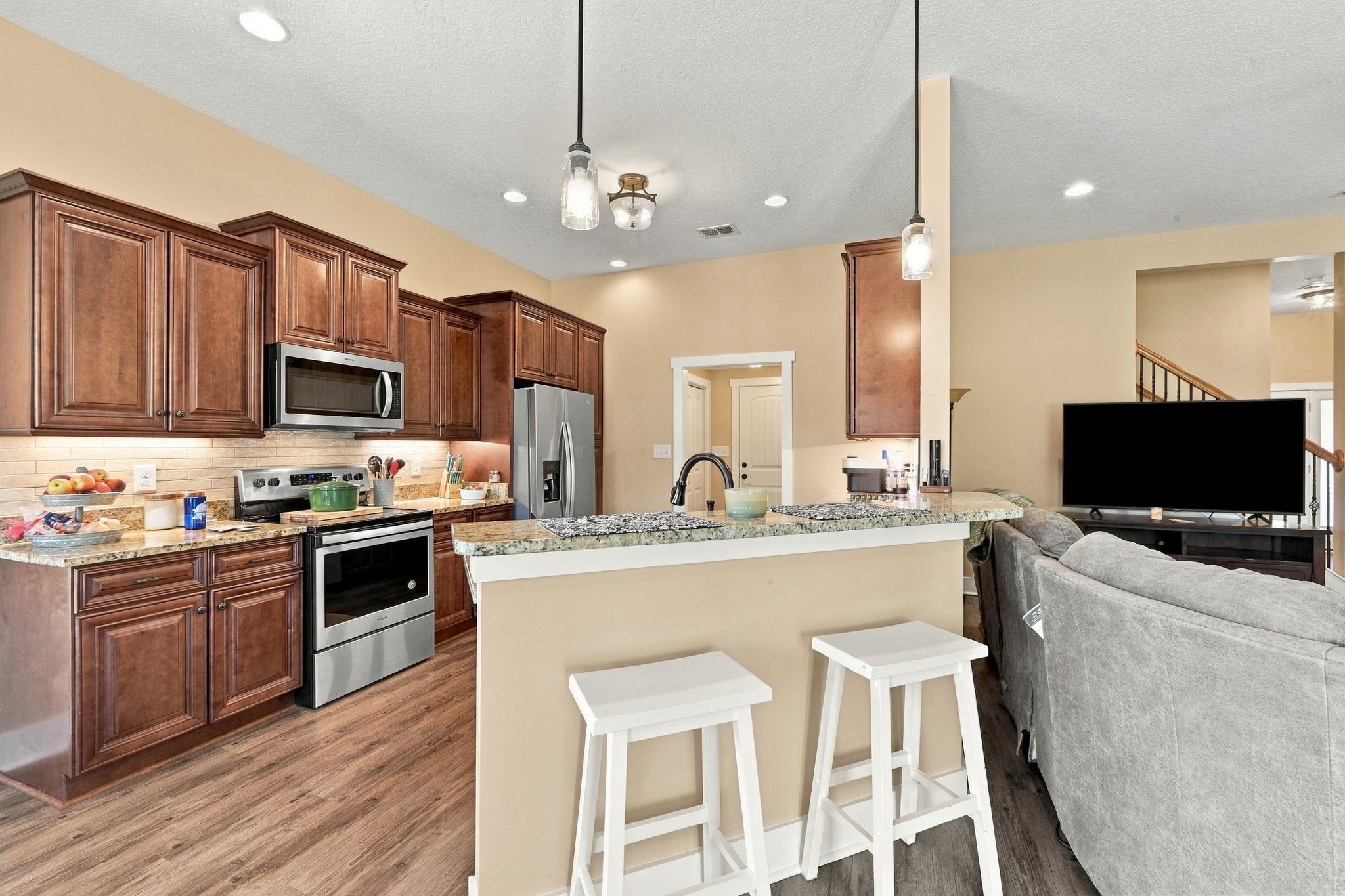117 Old English Dr. Property Photo 14