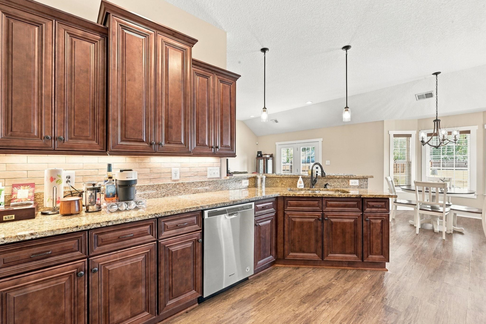 117 Old English Dr. Property Photo 17
