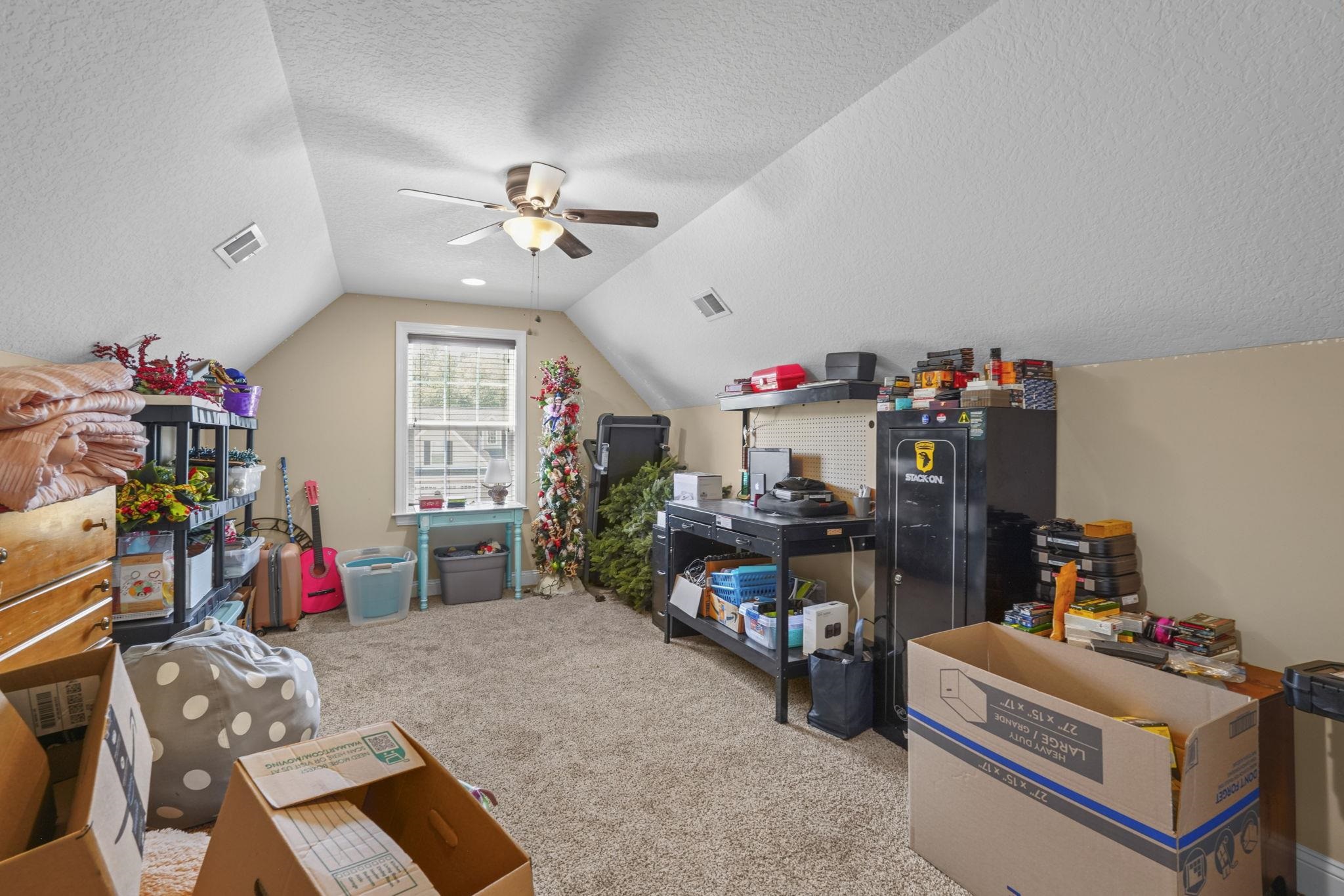 117 Old English Dr. Property Photo 30
