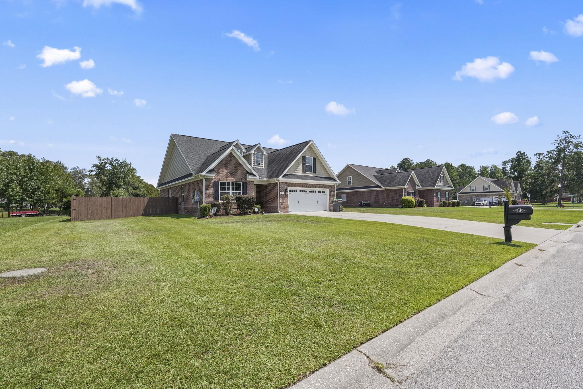 117 Old English Dr. Property Photo 35