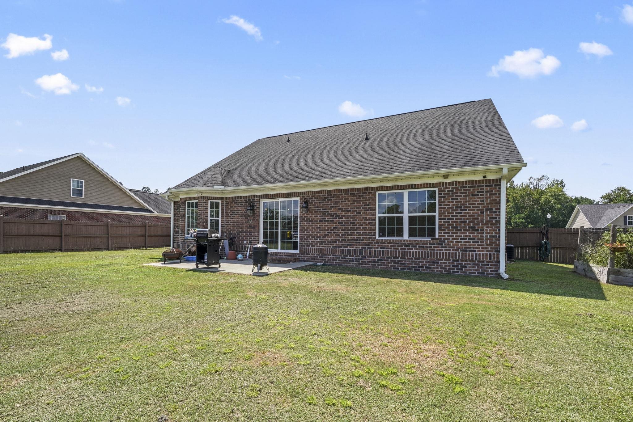 117 Old English Dr. Property Photo 36