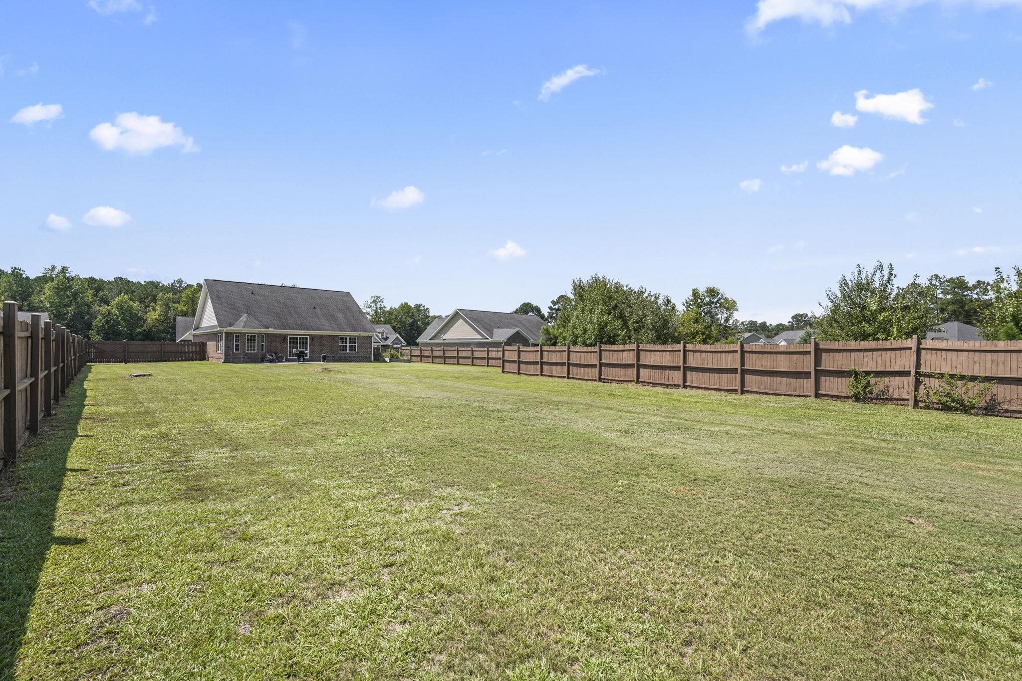 117 Old English Dr. Property Photo 40