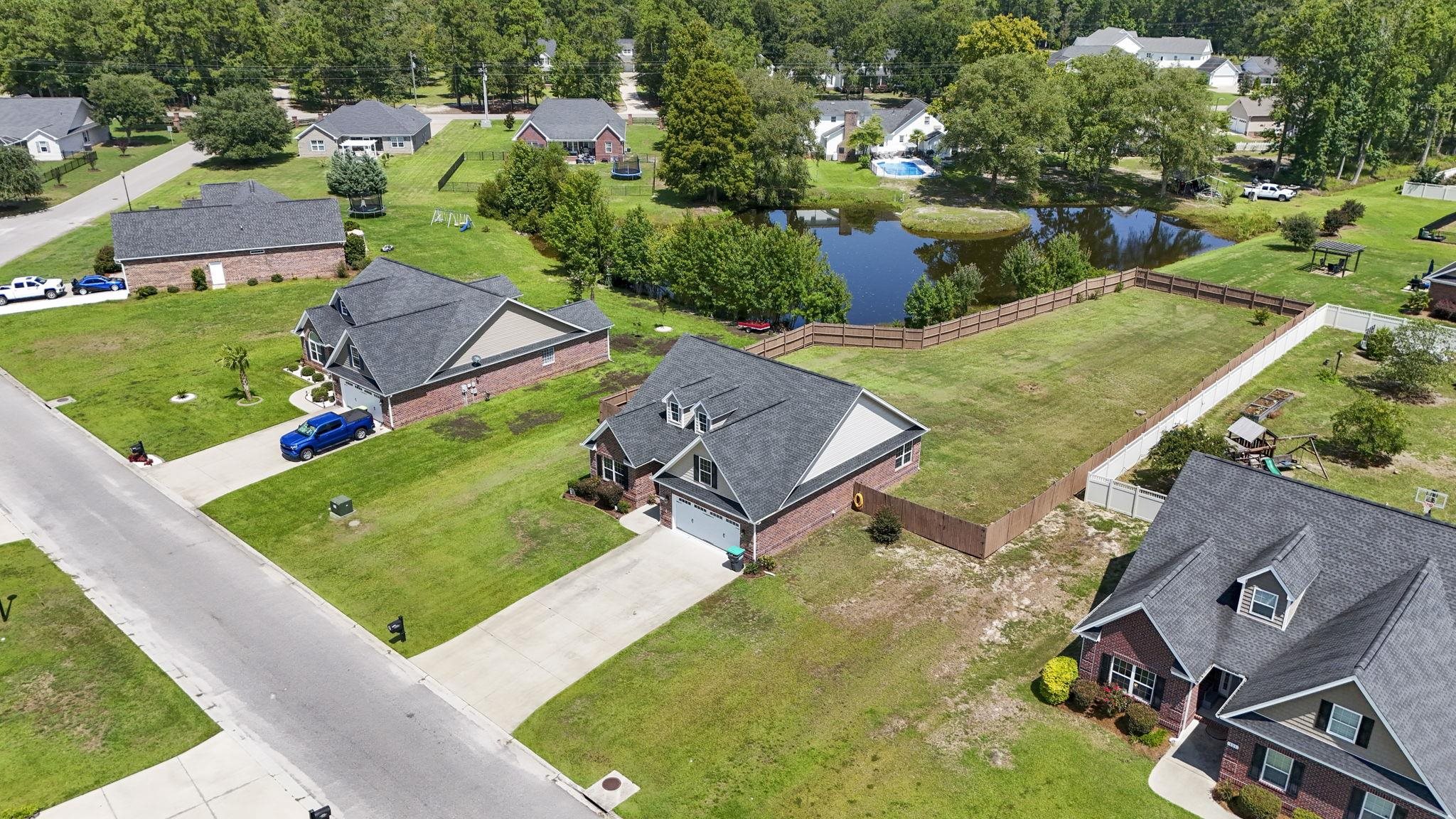 117 Old English Dr. Property Photo 42