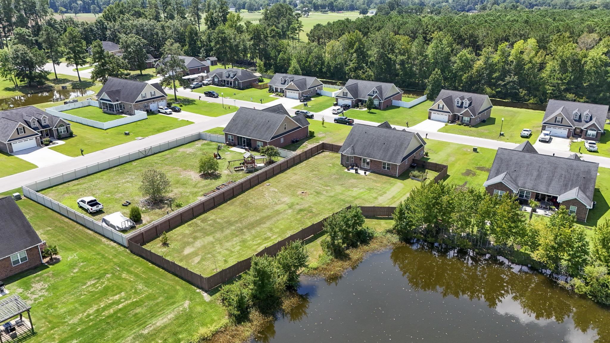 117 Old English Dr. Property Photo 45