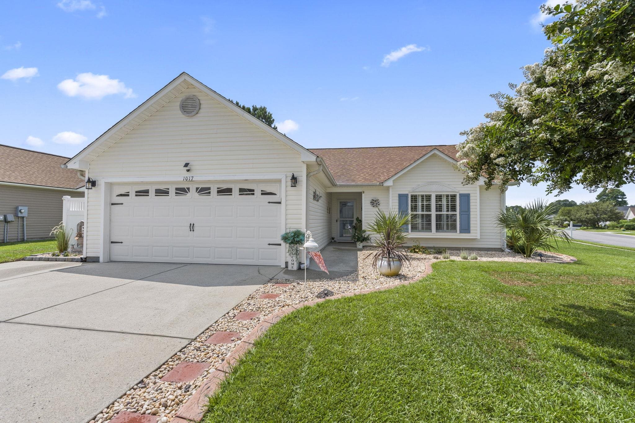 1017 Jocassee Dr. Property Photo 1
