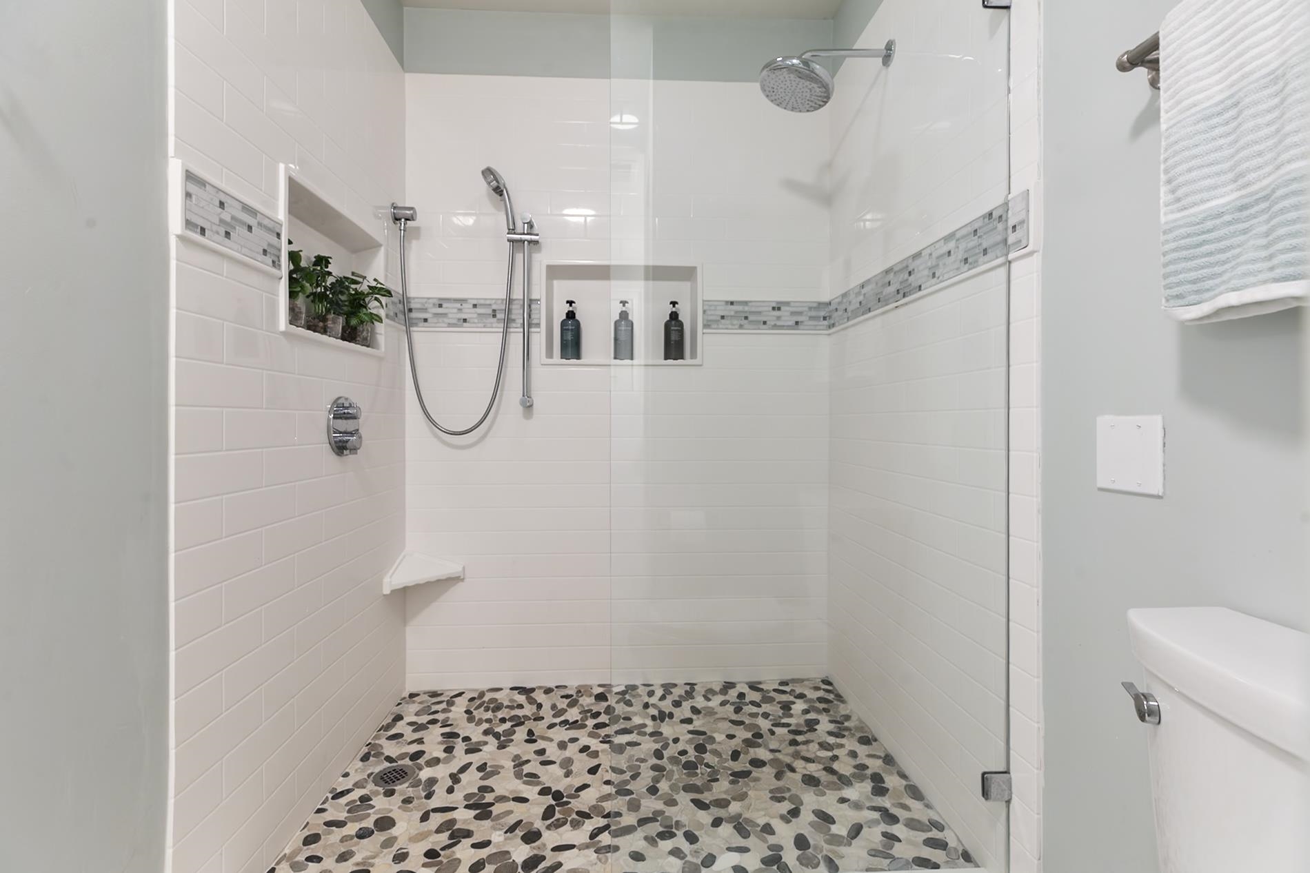 249 Venice Way Property Photo 29