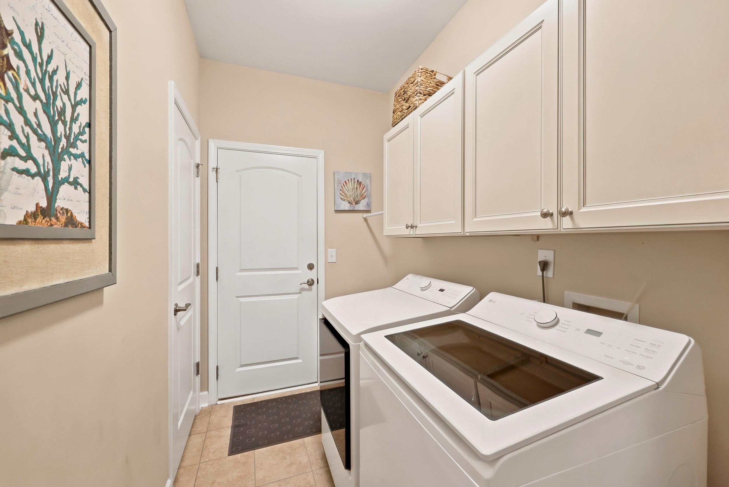 1934 Pine Cone Ln. Property Photo 19