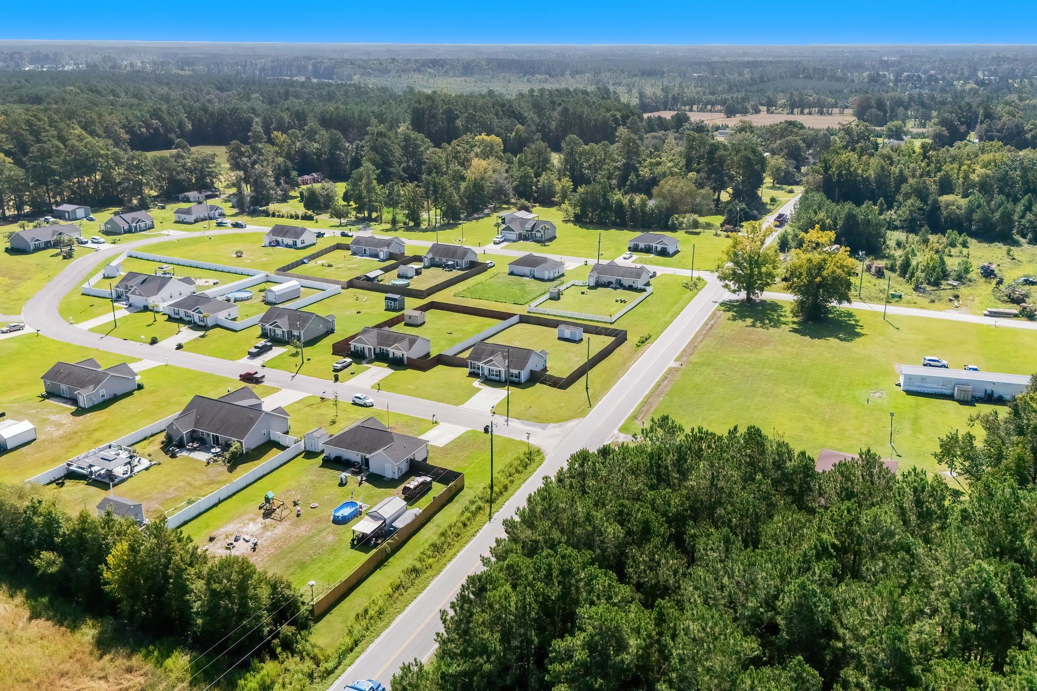 100 Pumpkin Ash Loop Property Photo 38