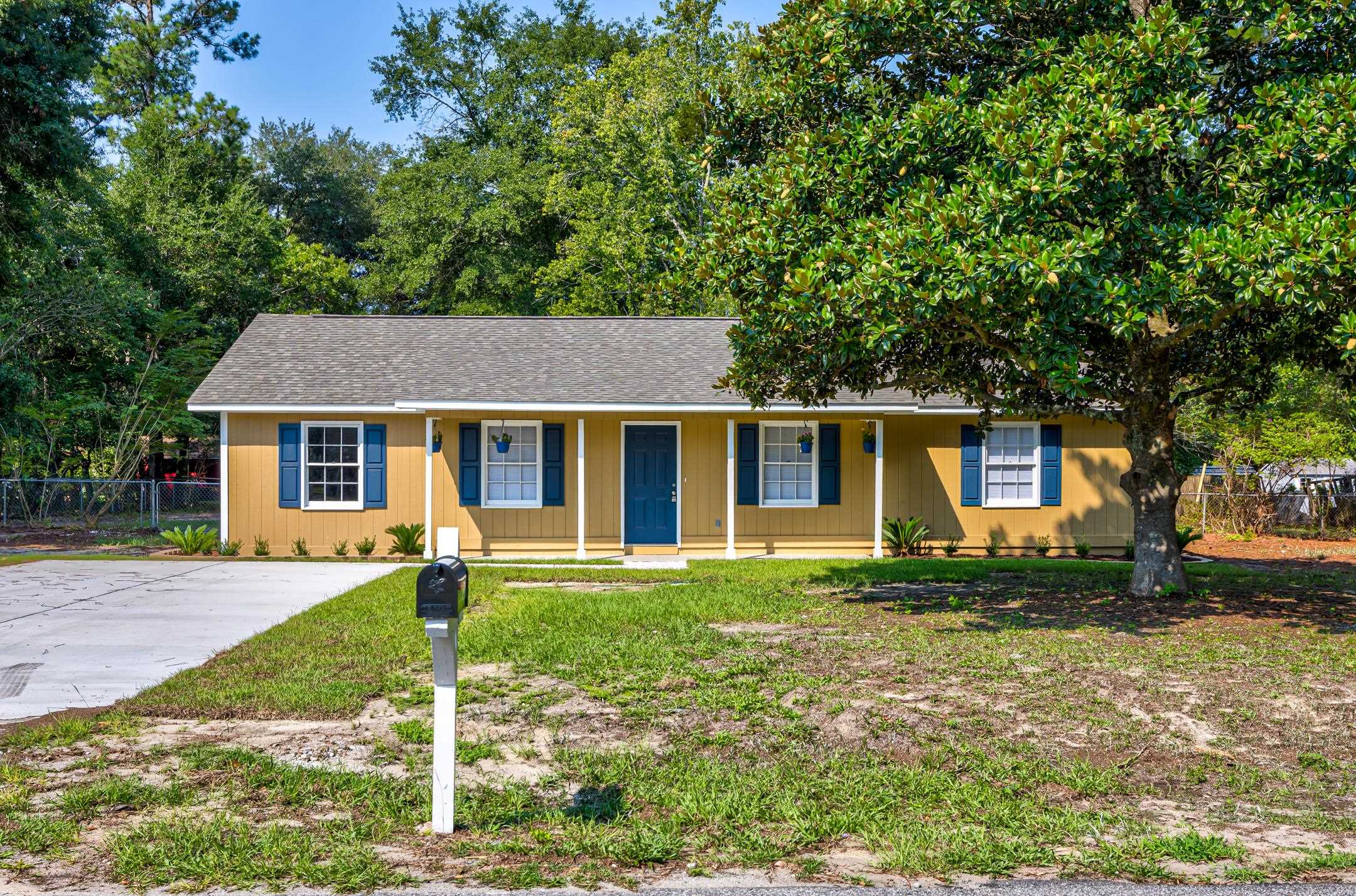 7515 Sandy Pines Ln. Property Photo 3