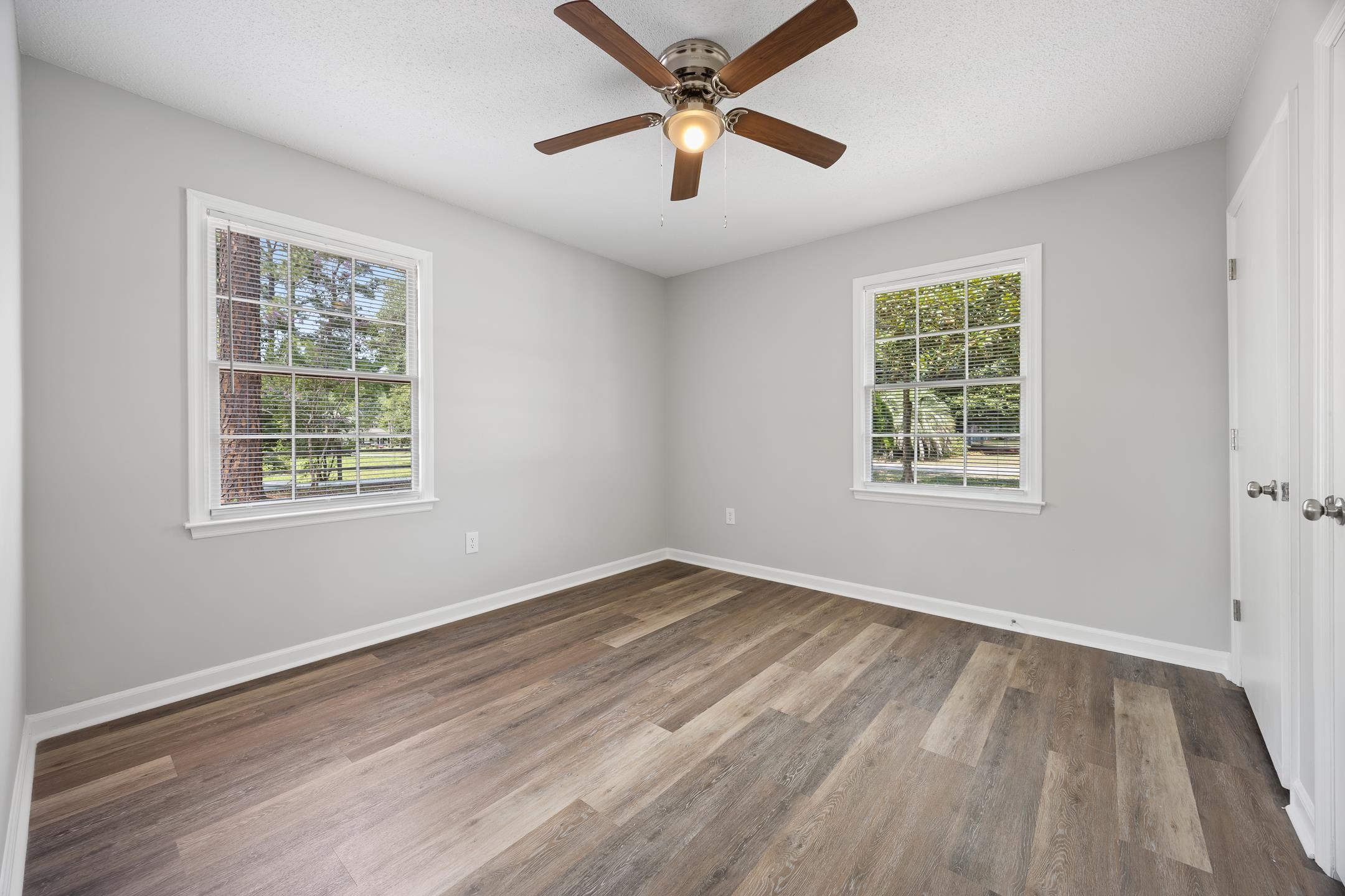7515 Sandy Pines Ln. Property Photo 28