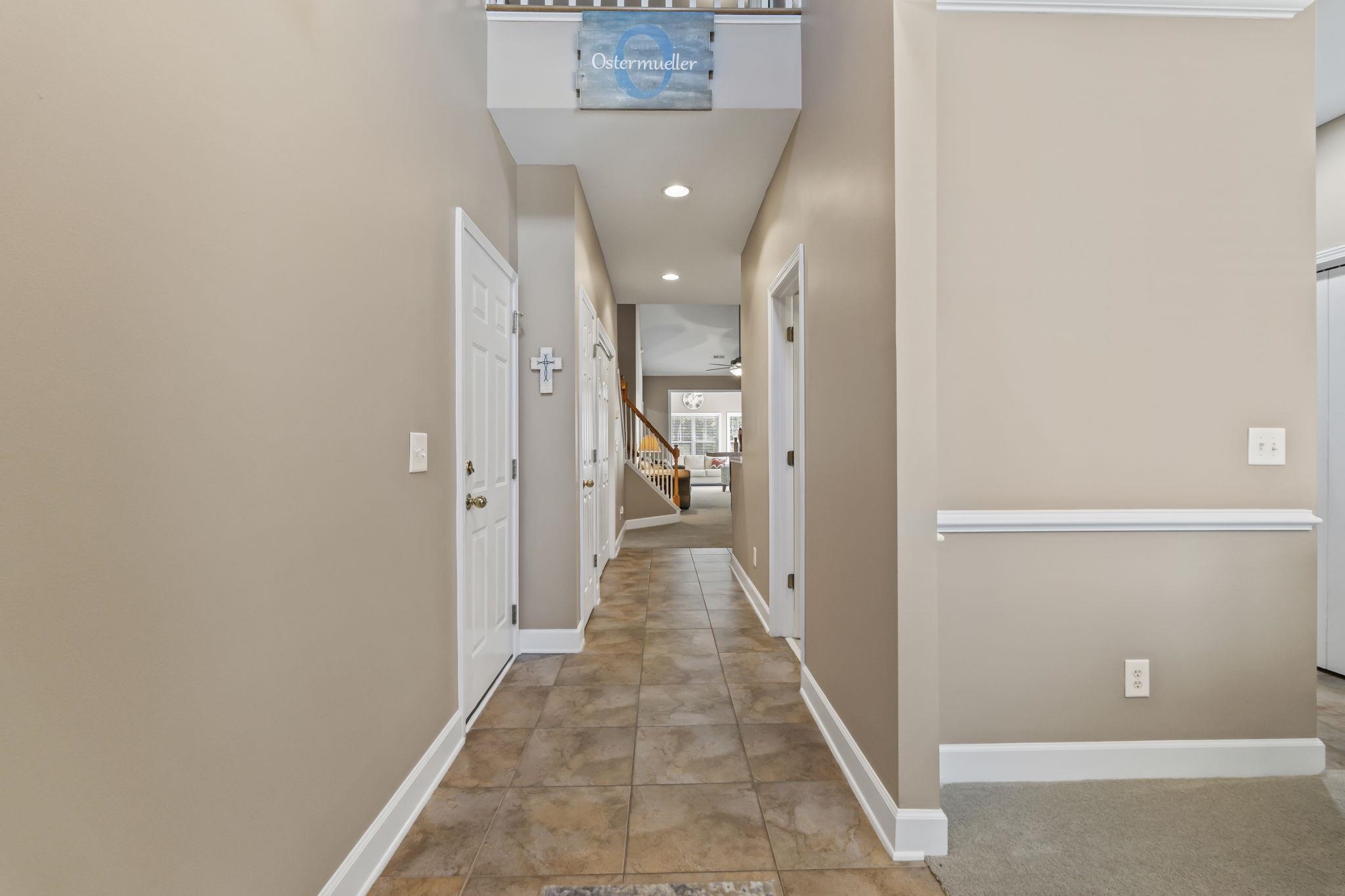 400 Rock Bed Ct. Property Photo 7