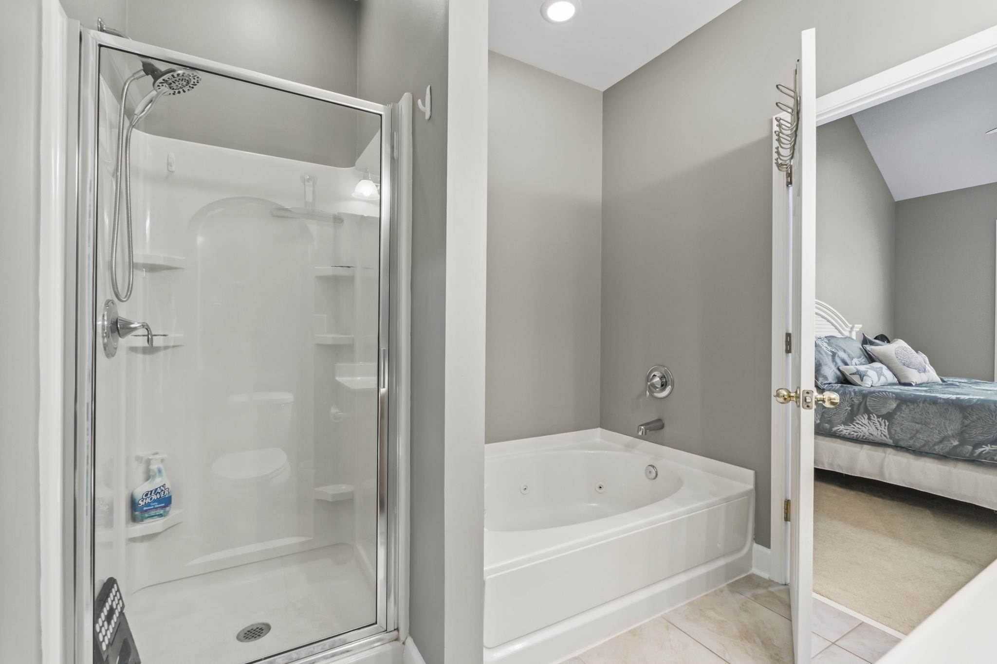 400 Rock Bed Ct. Property Photo 22